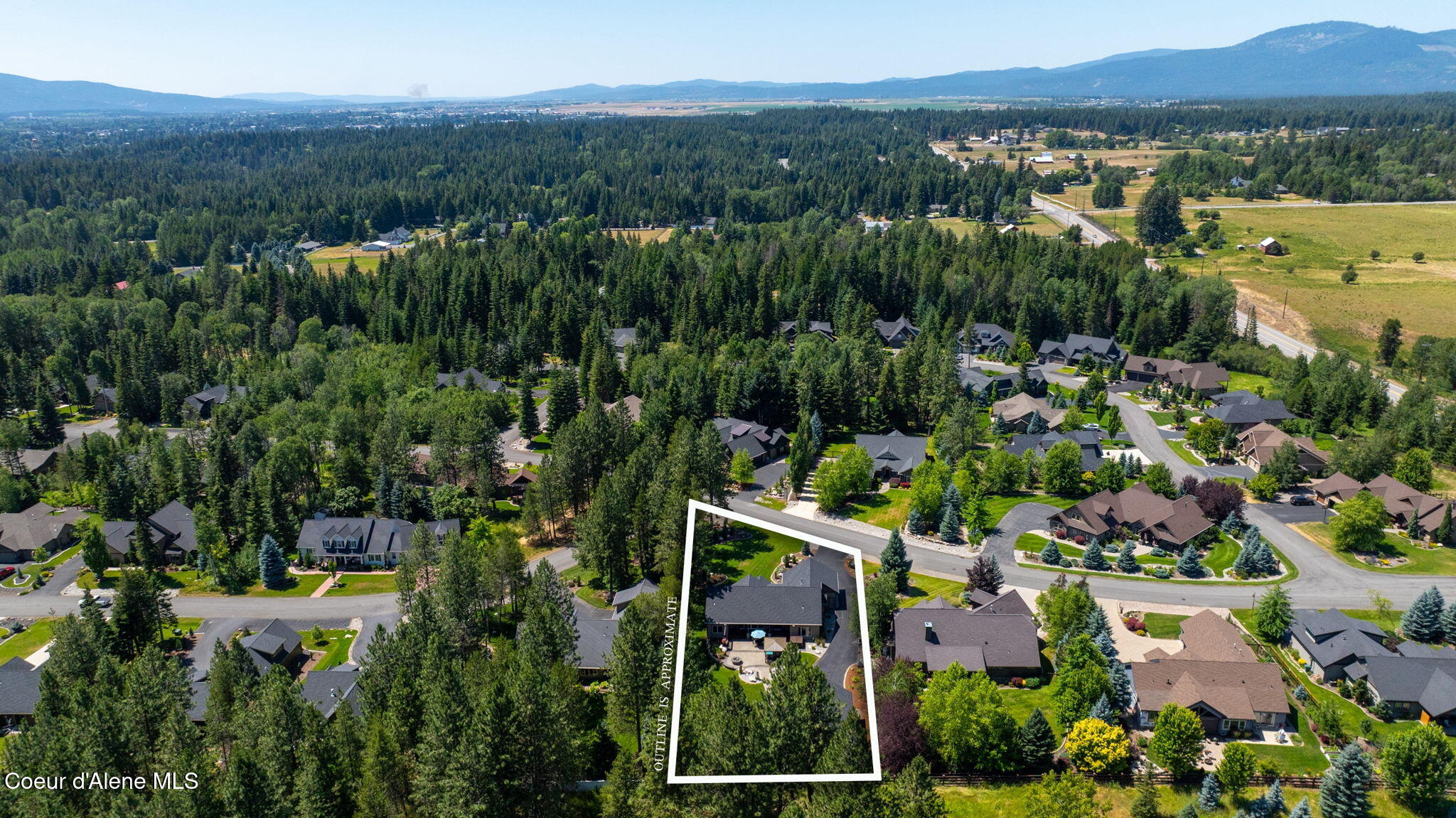 12718 N PEBBLE CREEK DR