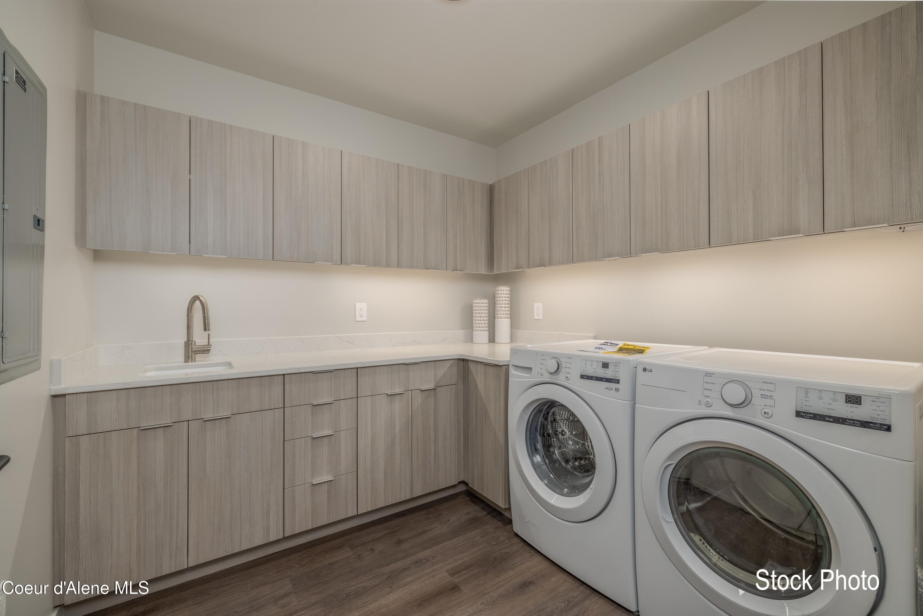 116 S 3RD ST 1503