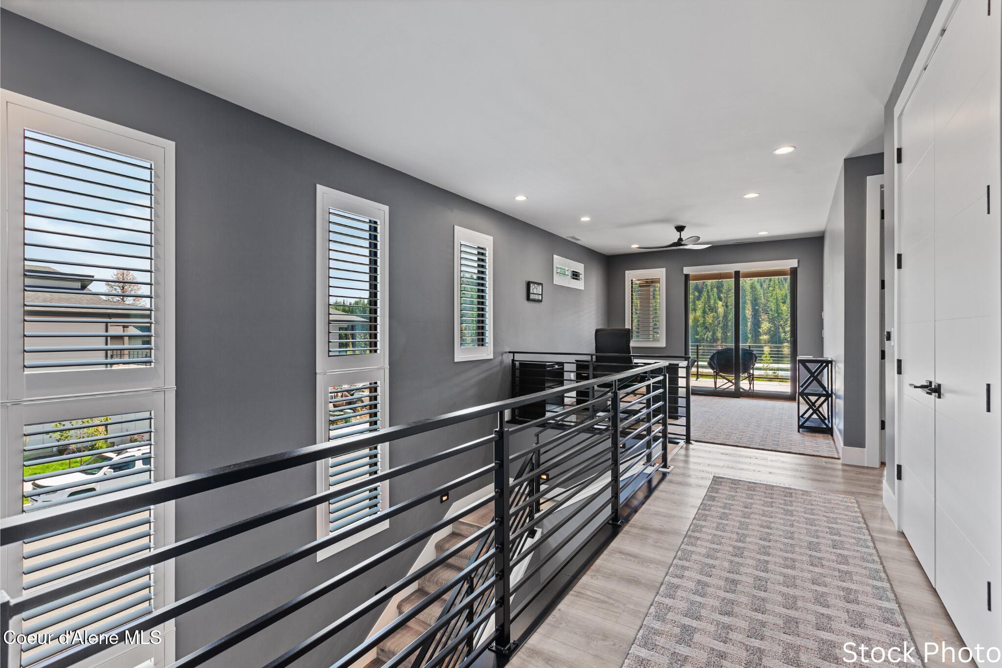 3002 W LUMBER LANE