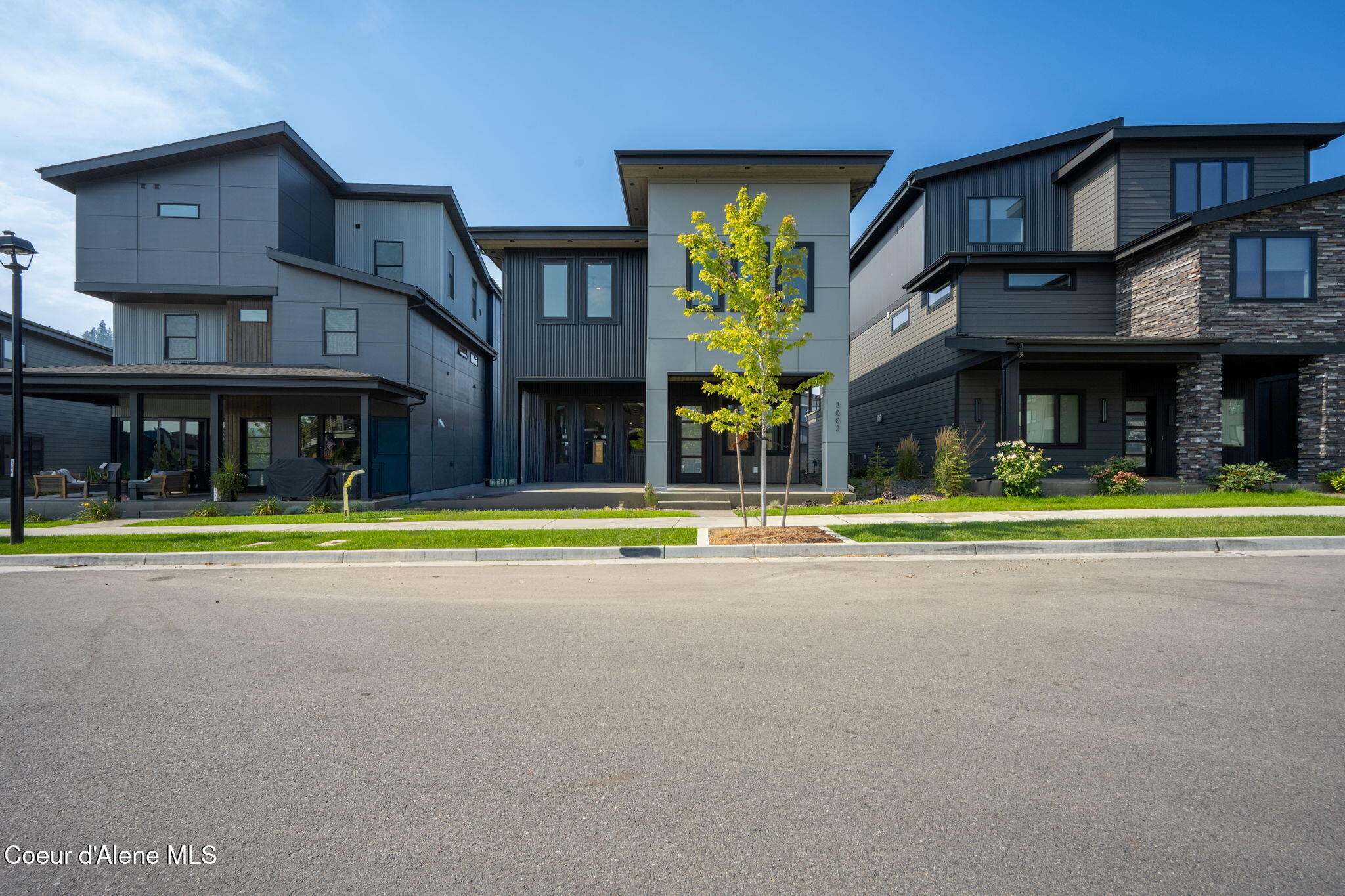 3002 W LUMBER LANE