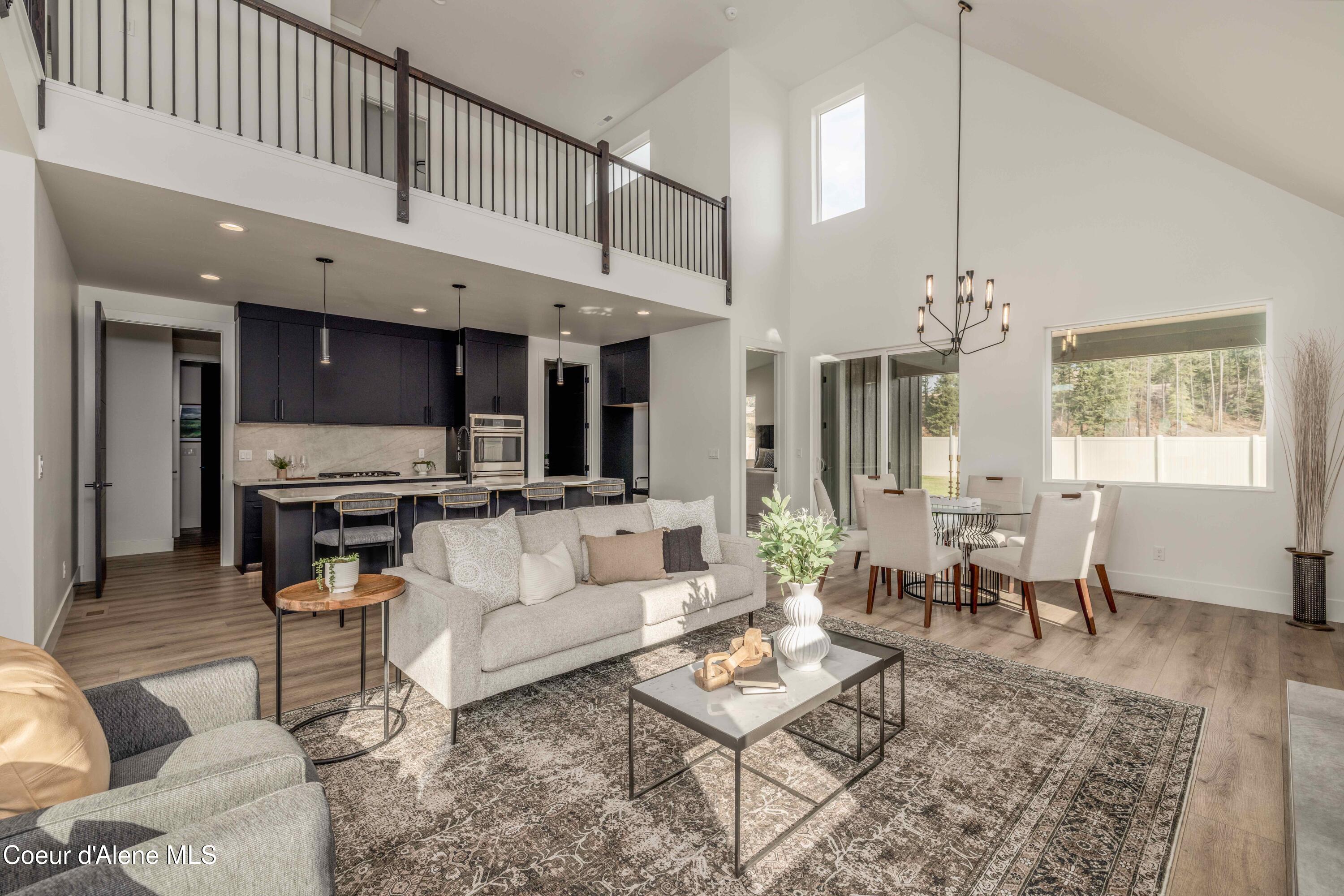 1189 E SLEEPING DEER AVE