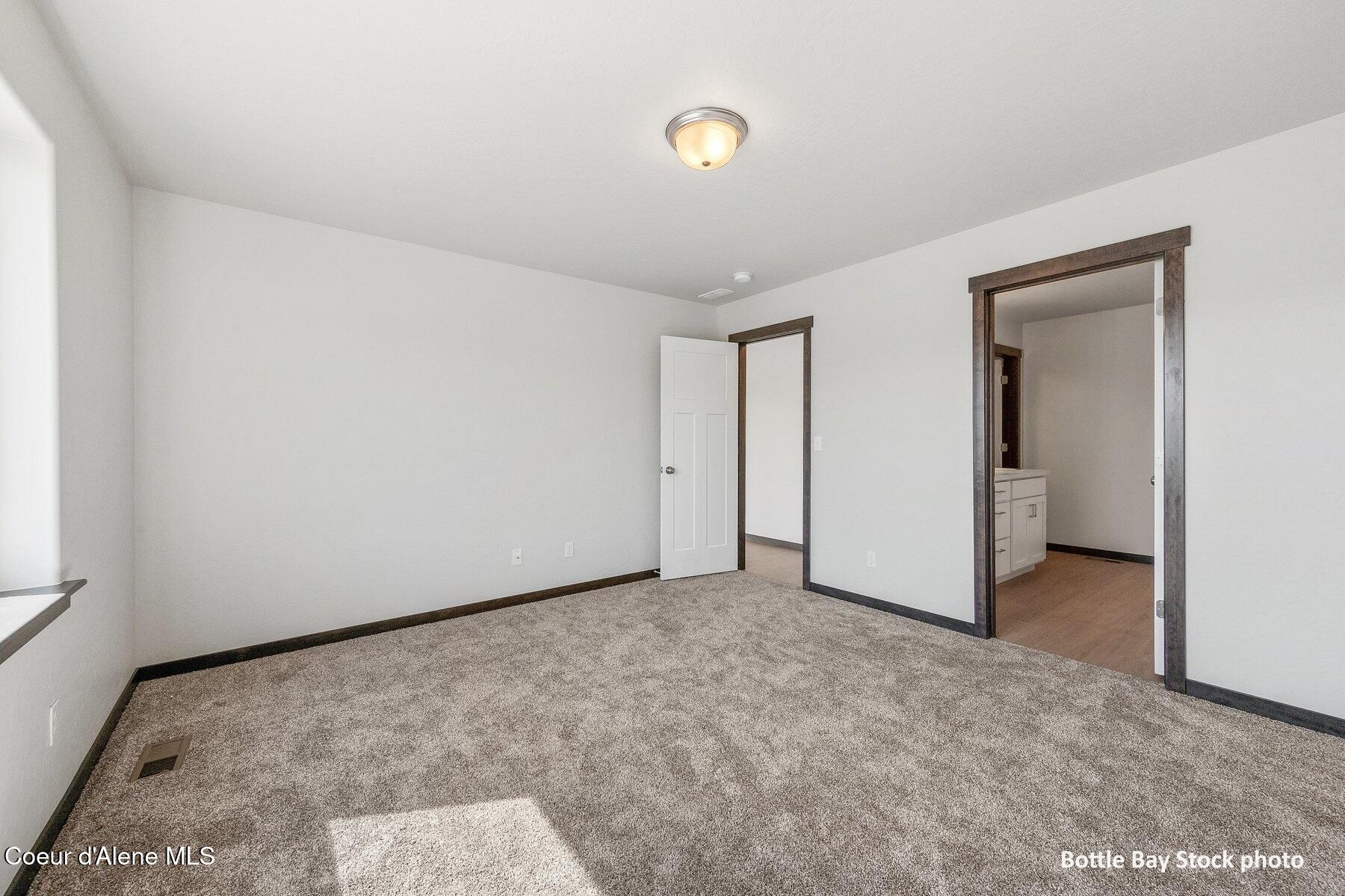 11862 N ENTWISTLE WAY