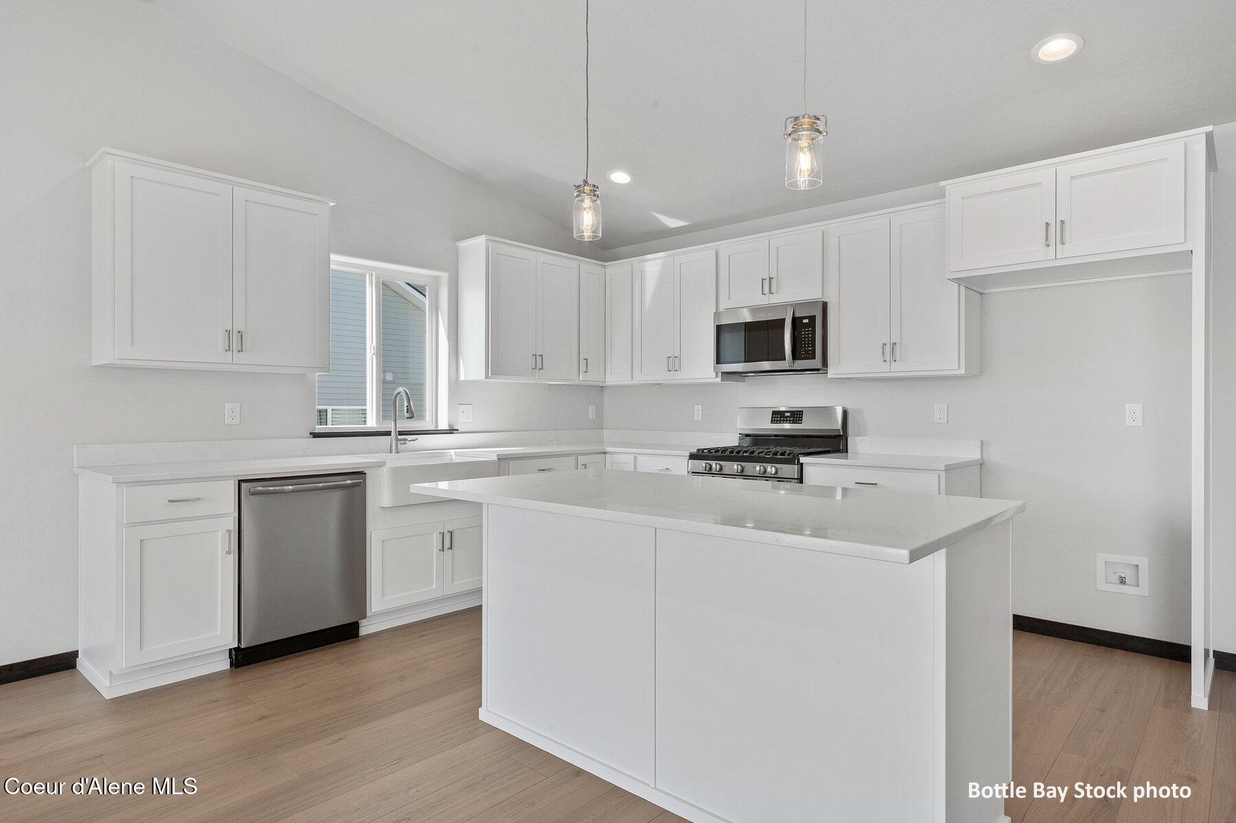 11862 N ENTWISTLE WAY