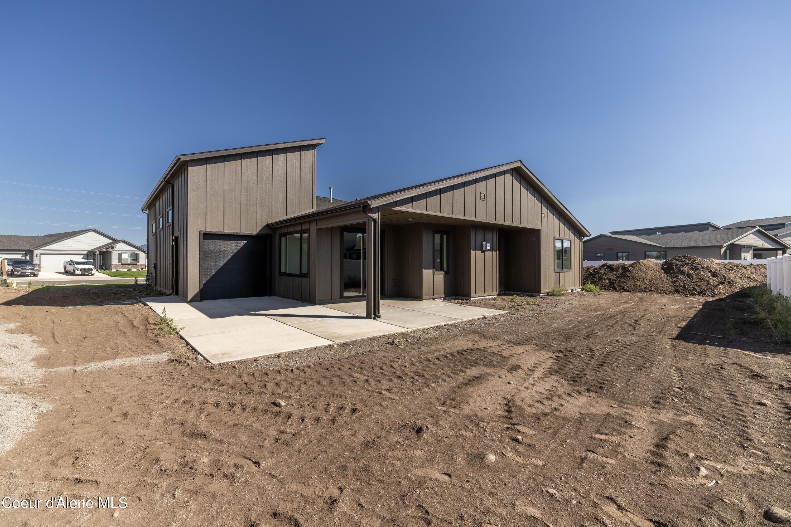 11586 N ENTWISTLE WAY