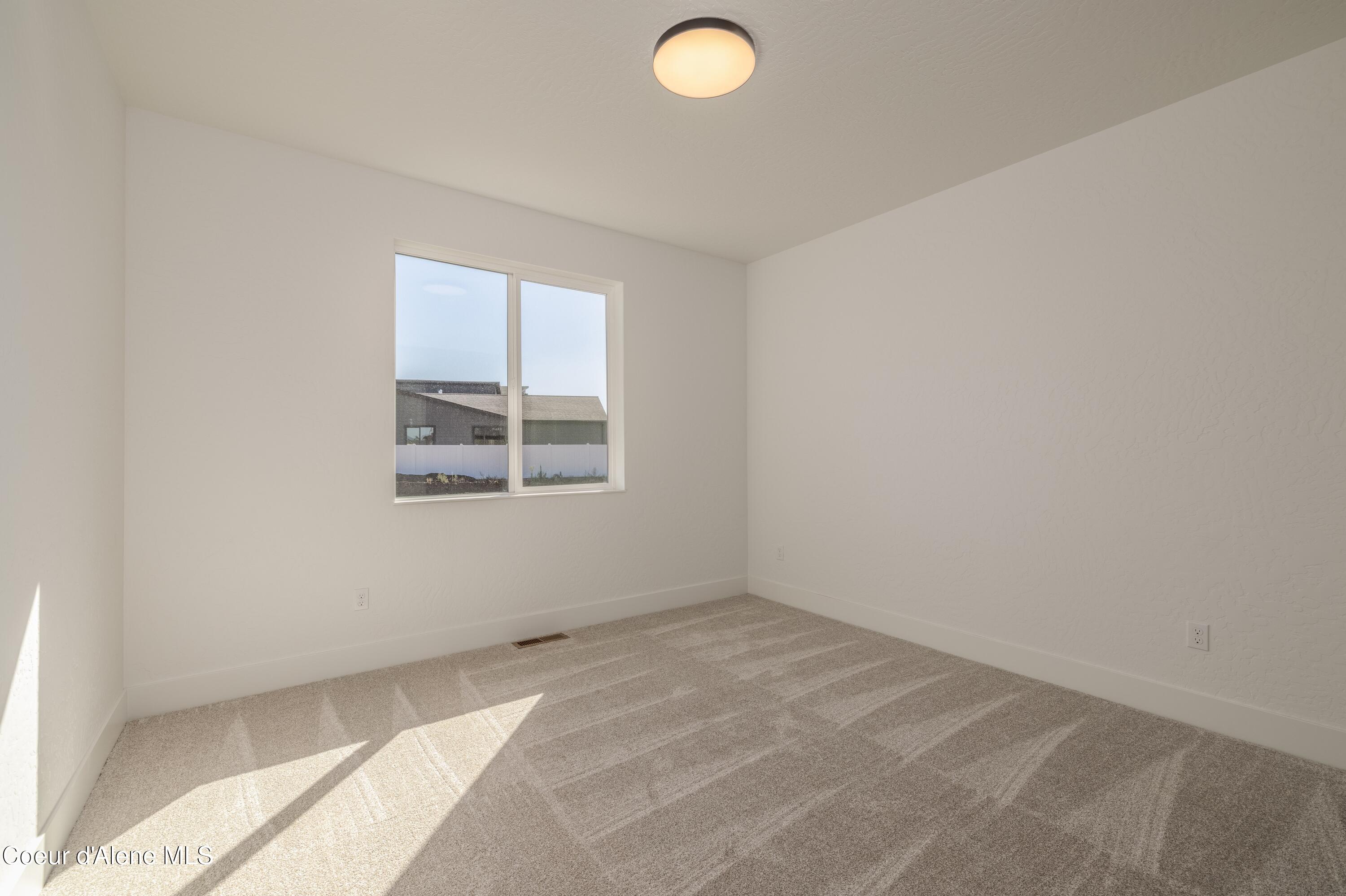 11586 N ENTWISTLE WAY