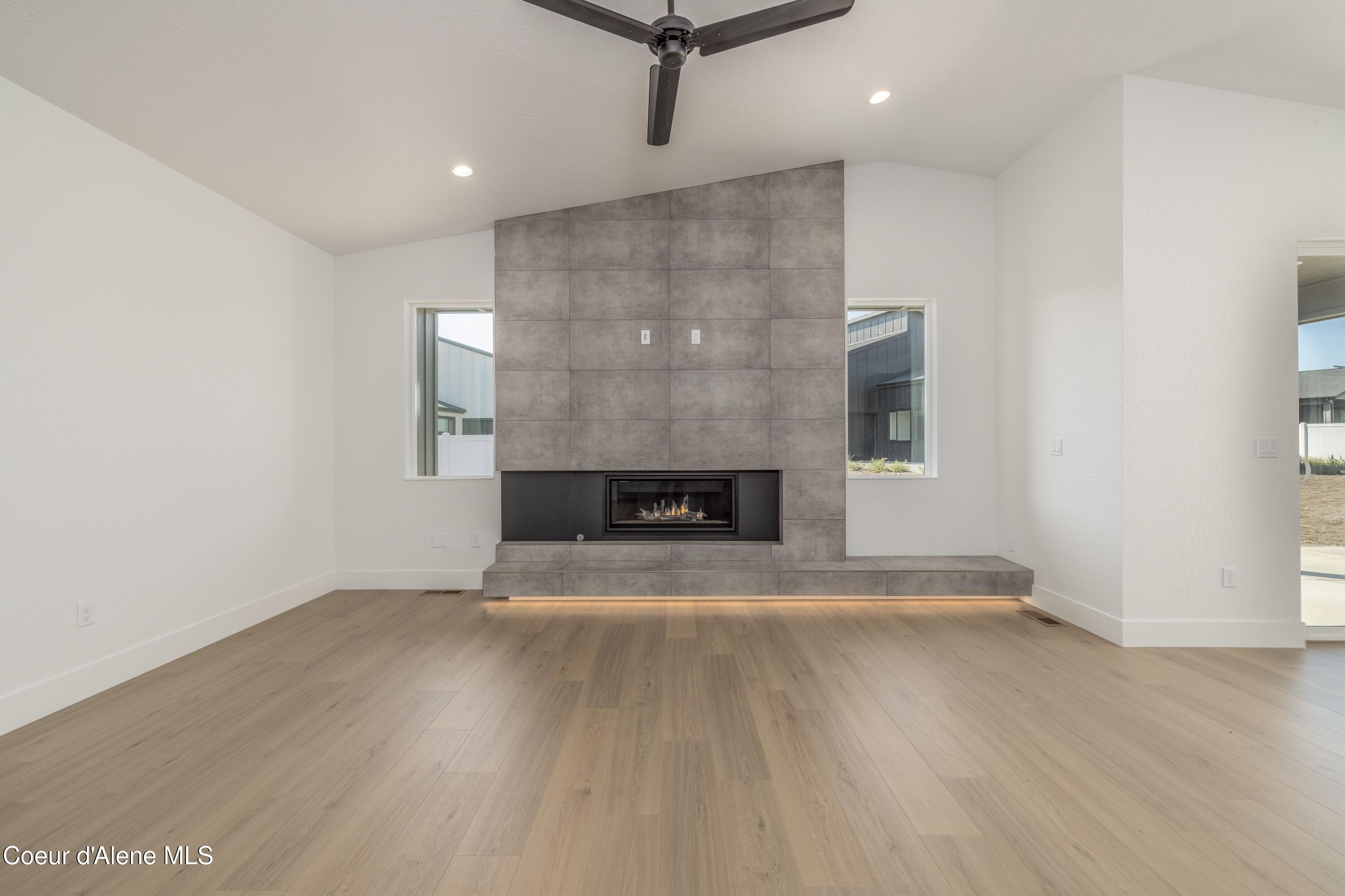 11586 N ENTWISTLE WAY