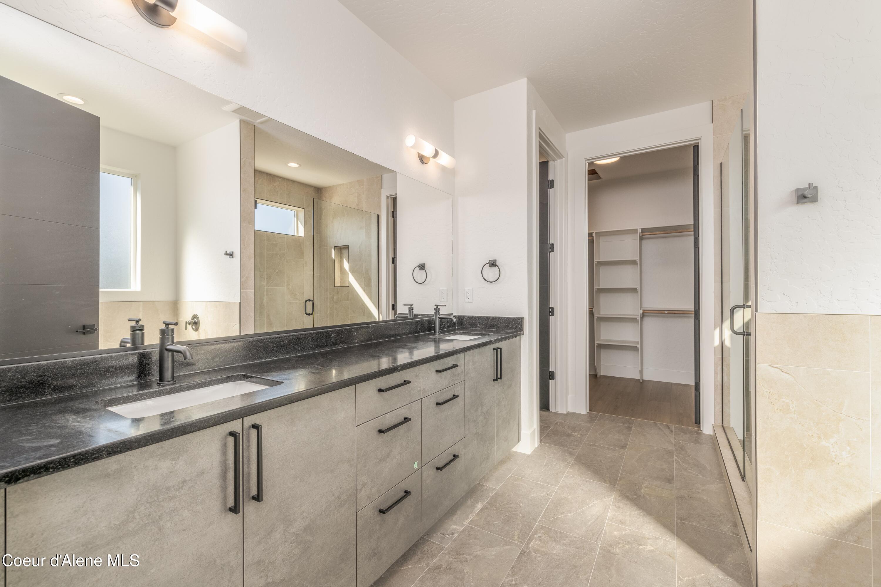 11586 N ENTWISTLE WAY