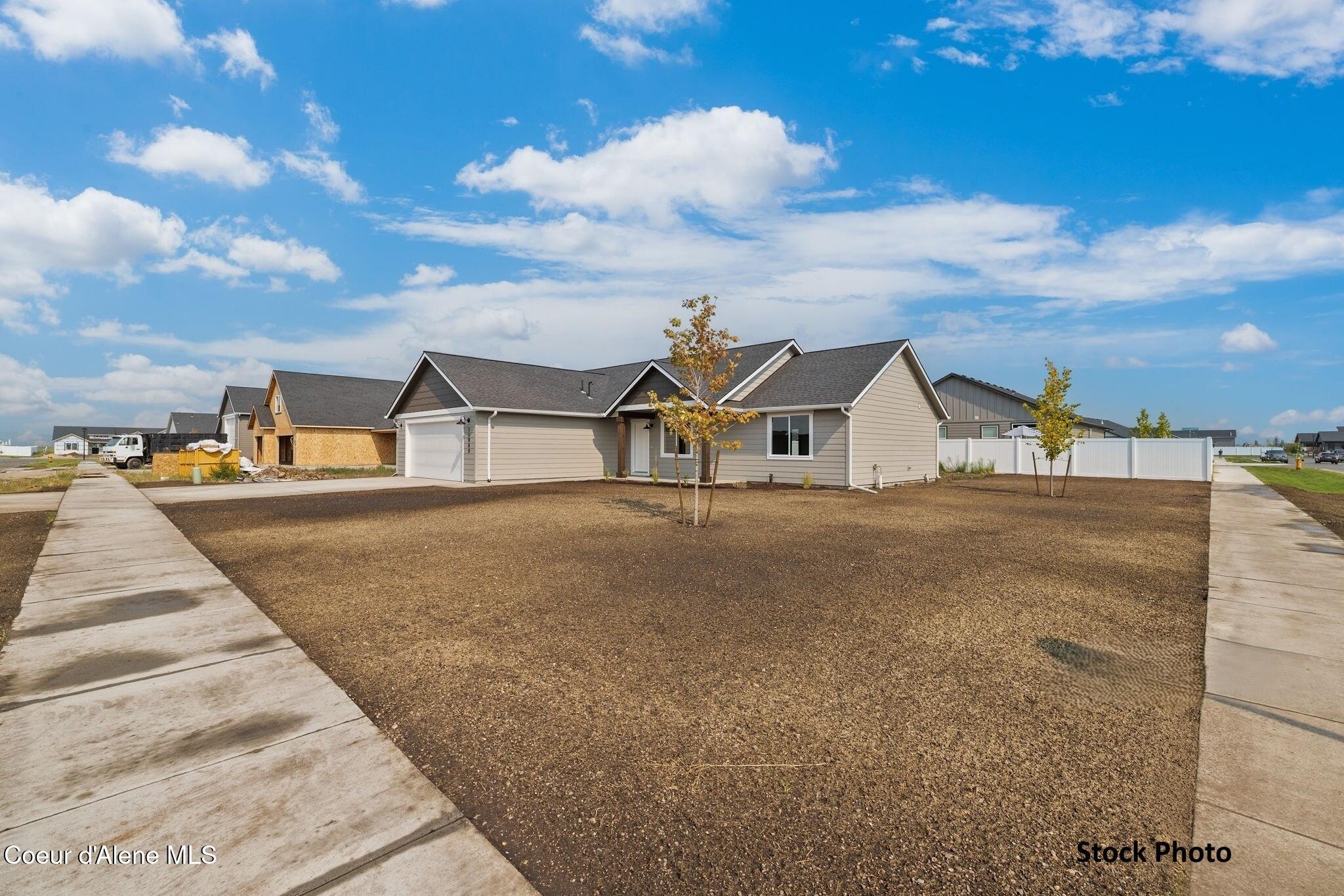11963 N LENNON LN