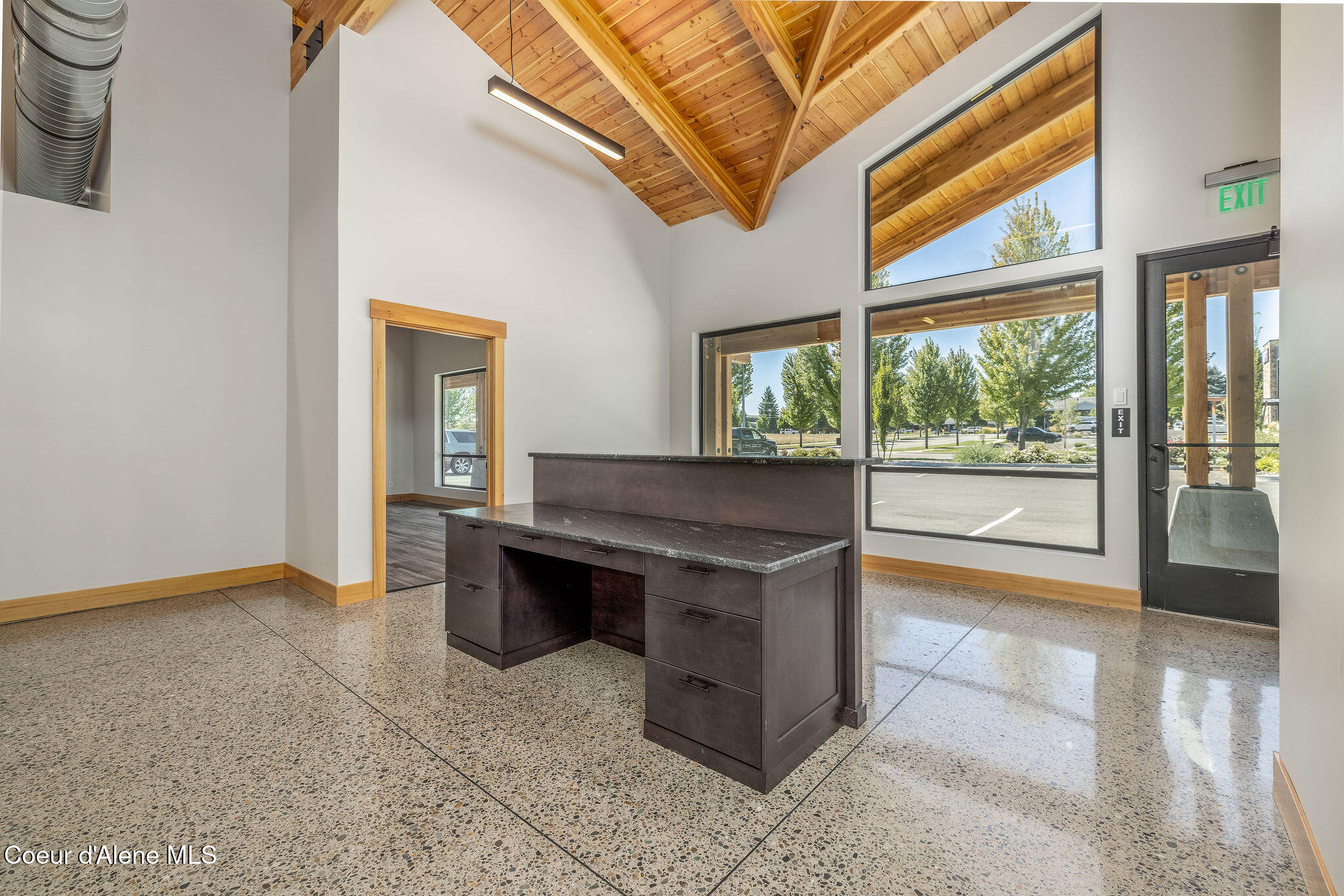 8512 N WAYNE DR UNIT #1