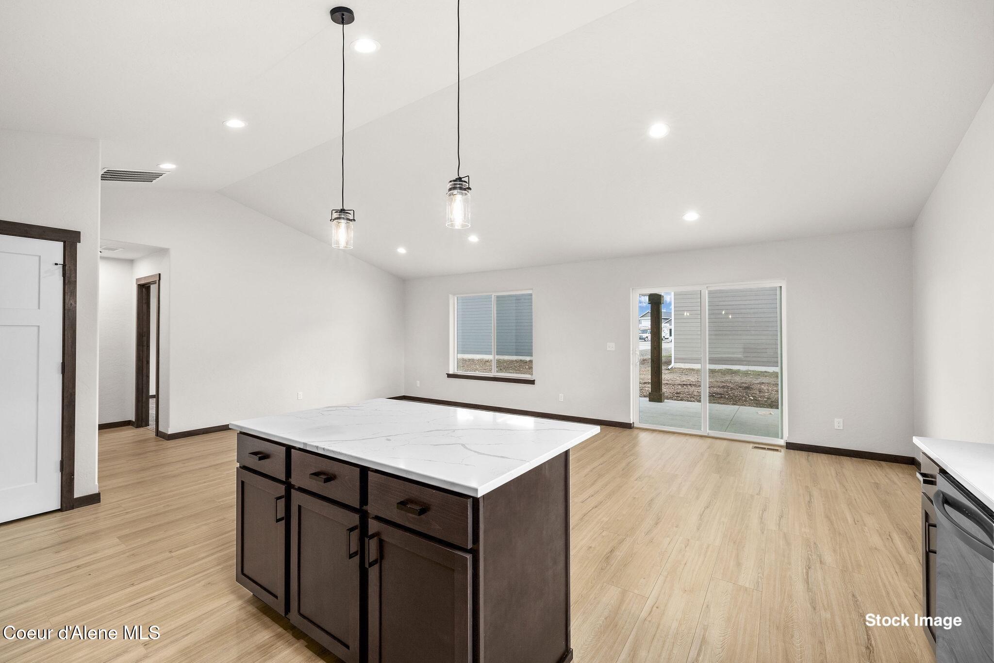 11834 N ENTWISTLE WAY