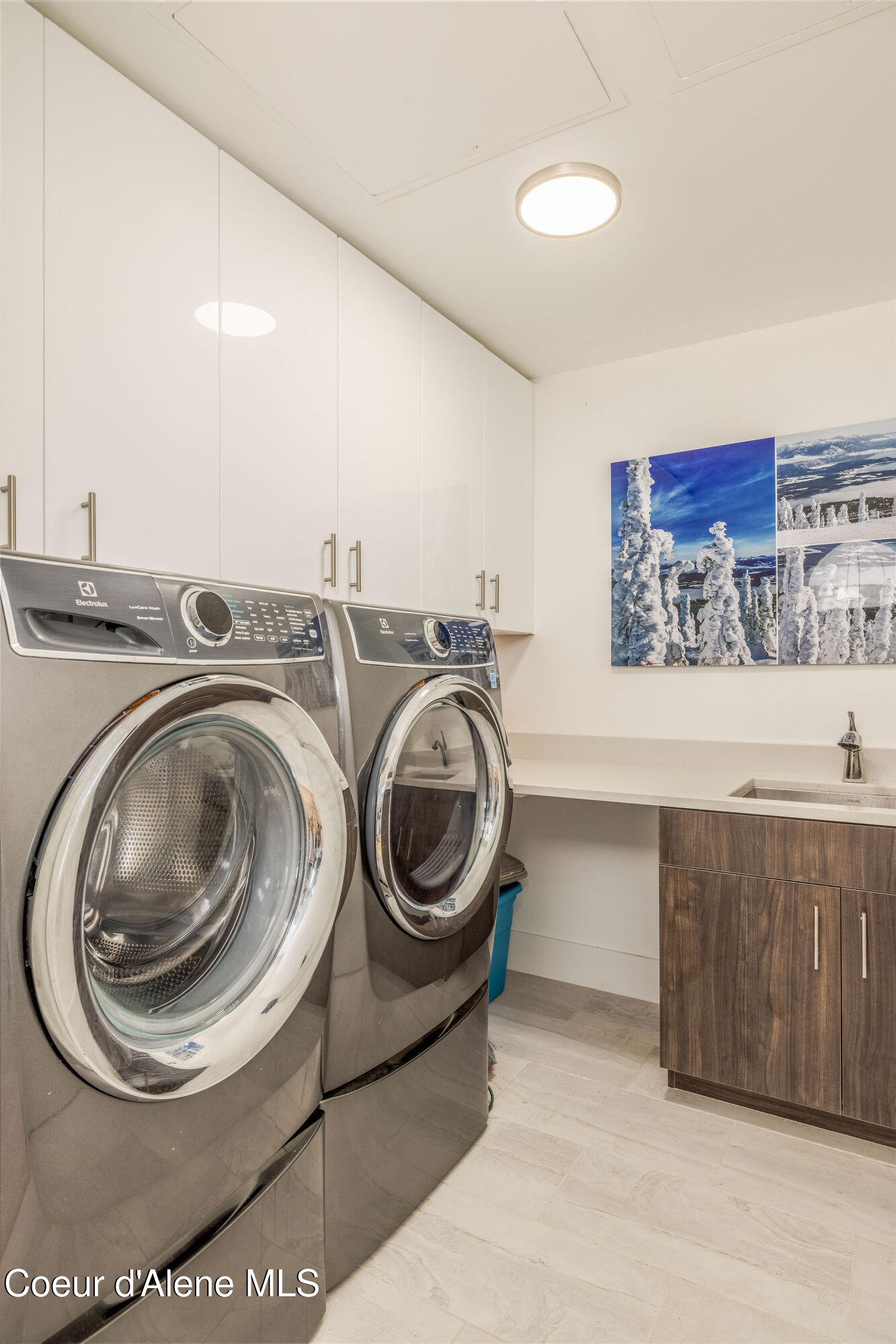 201 N 1ST ST, 803, Coeur d'Alene Unit: 803