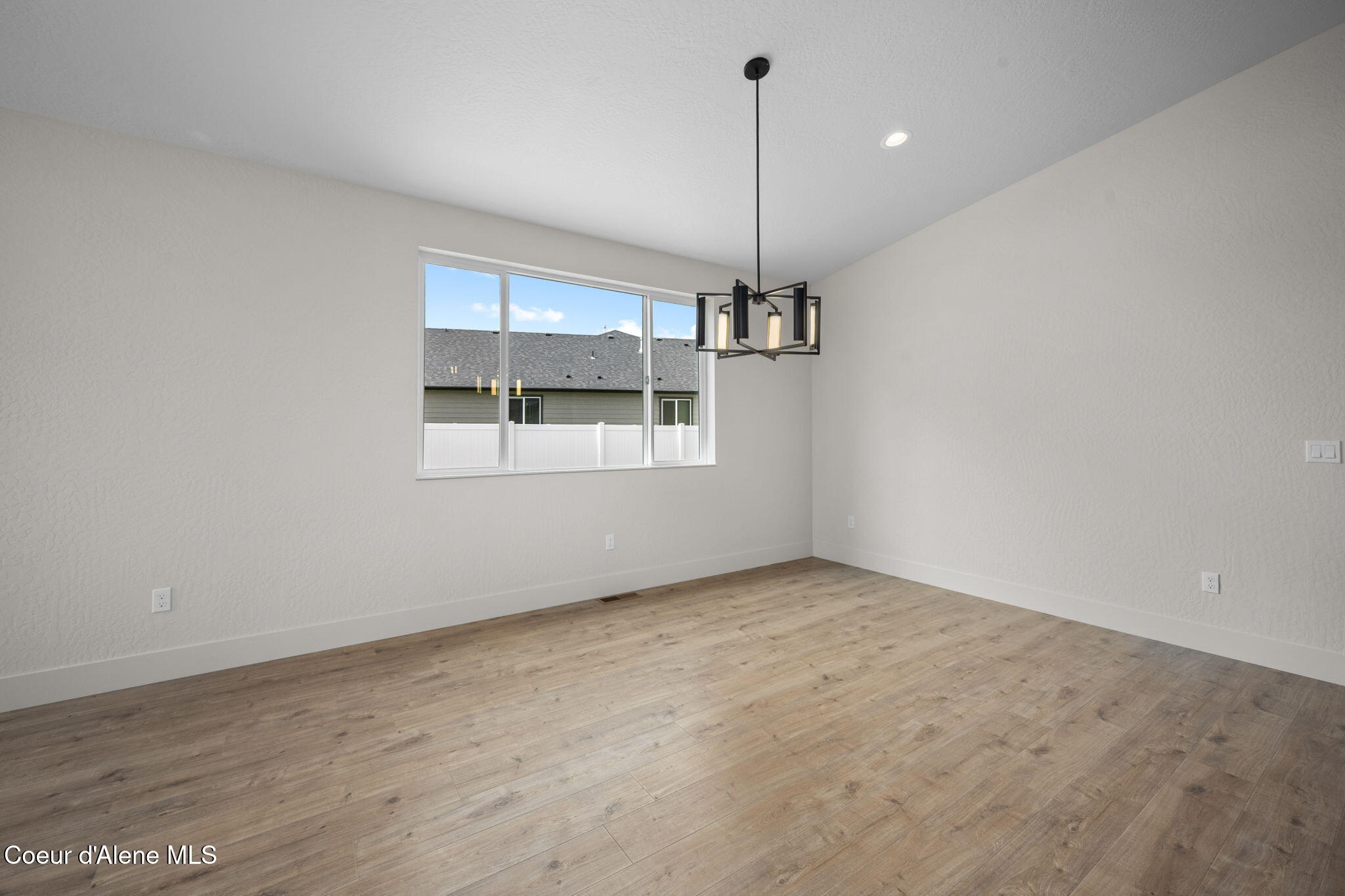 6414 W FREHLEY WAY