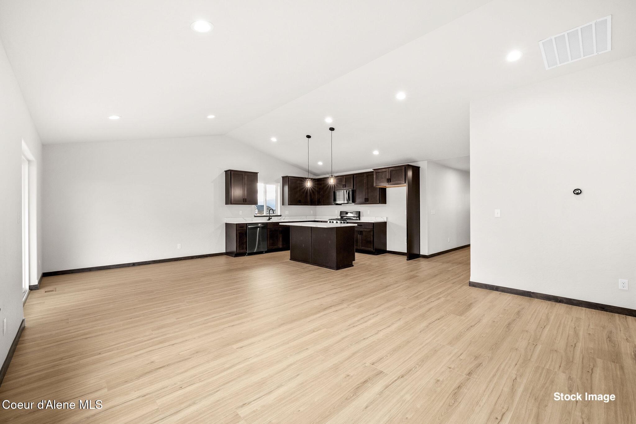 12013 N LENNON LN