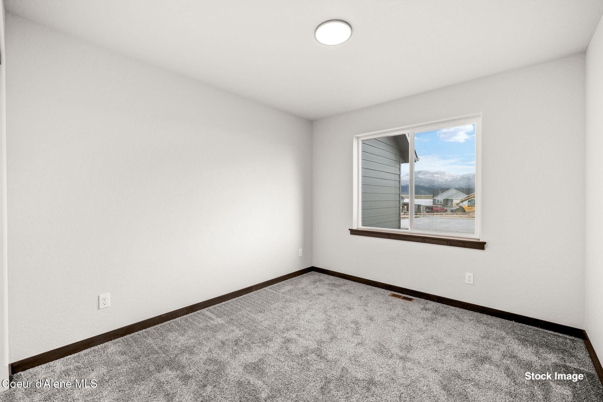 12013 N LENNON LN