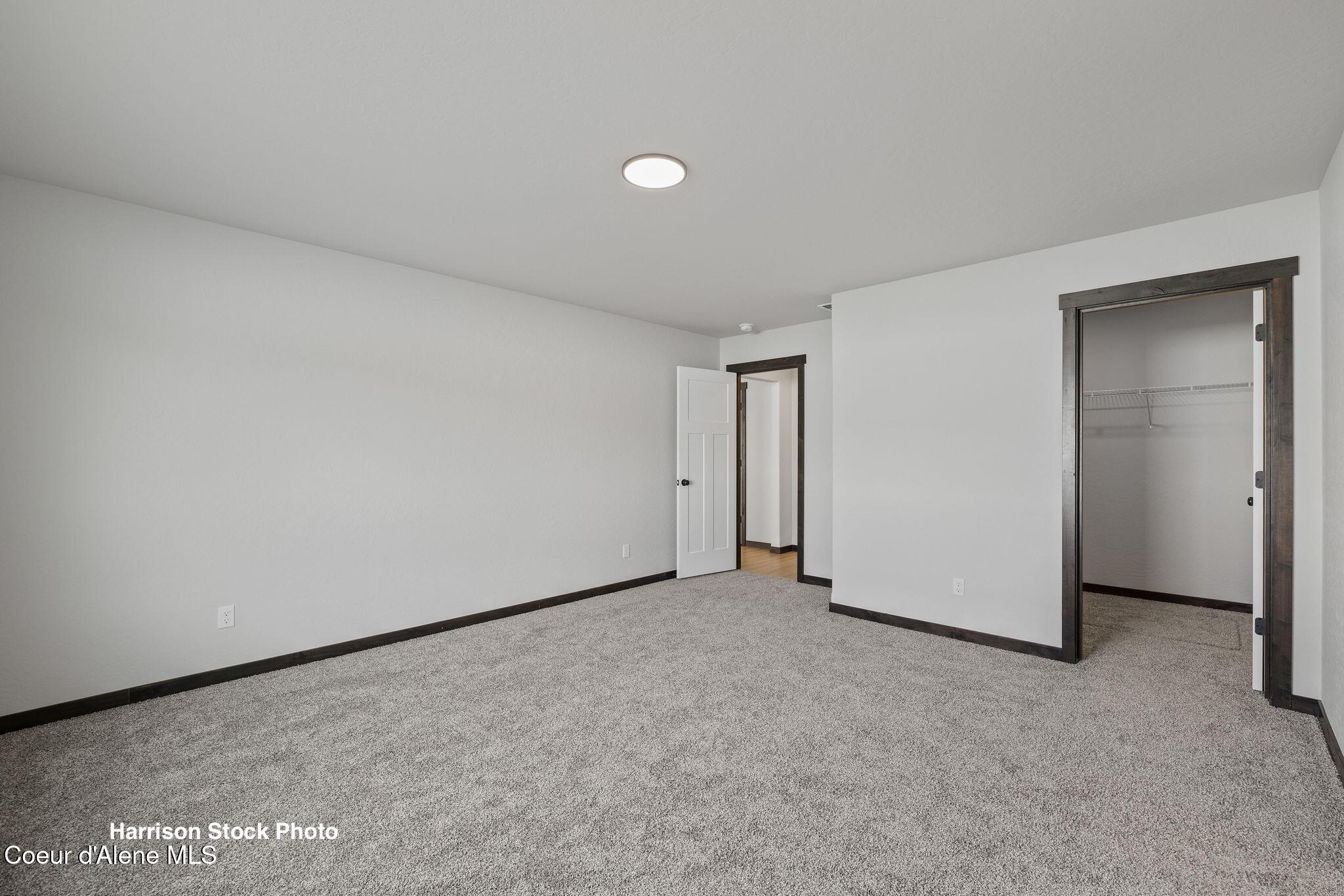 12182 N LENNON LN