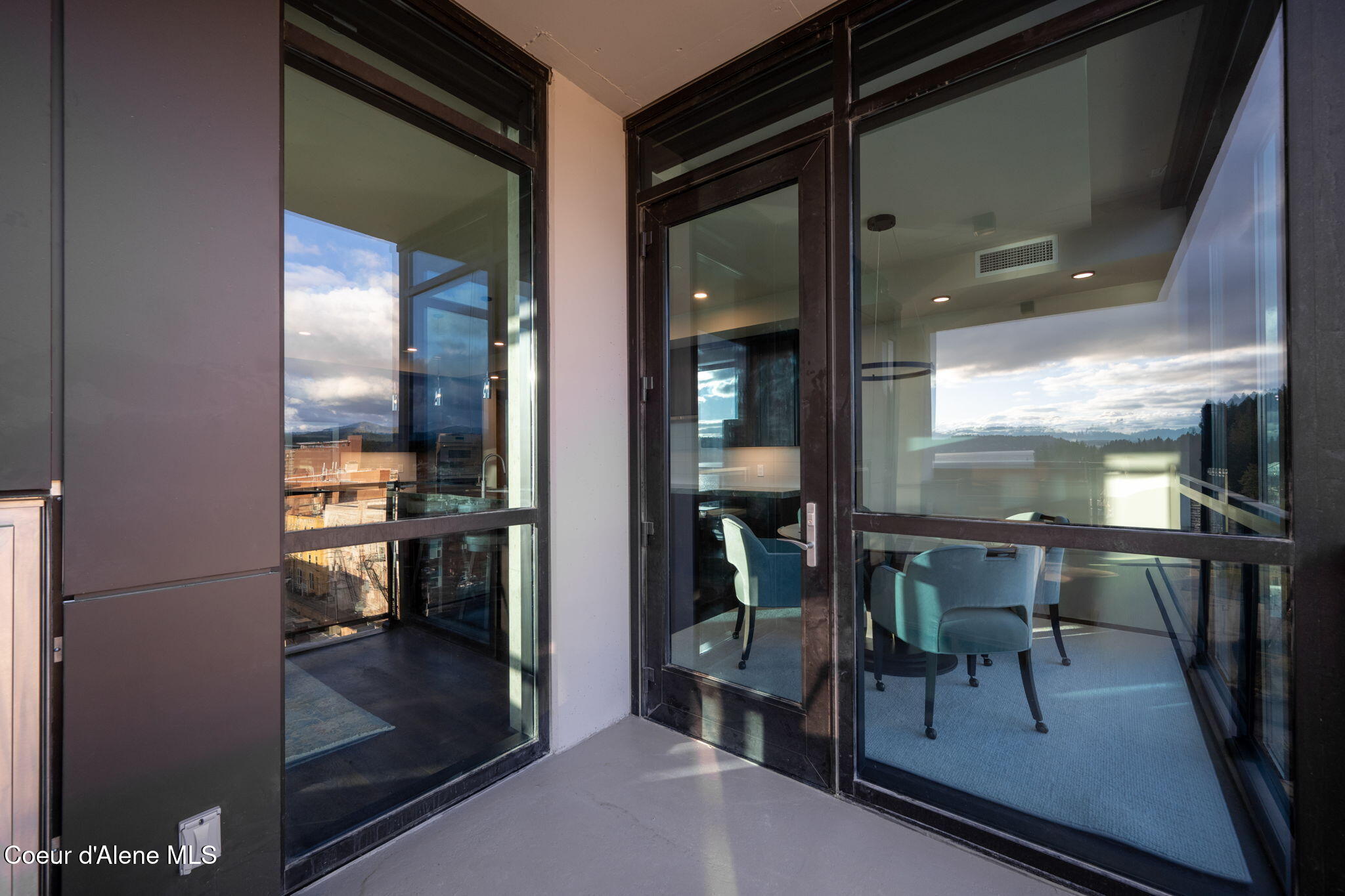 116 S 3RD ST, 903, Coeur d'Alene Unit: 903