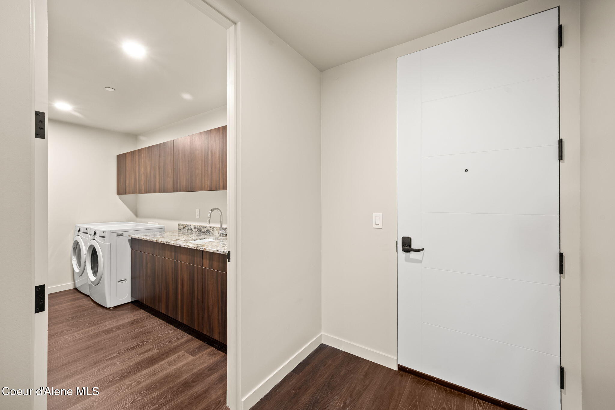 116 S 3RD ST, 903, Coeur d'Alene Unit: 903