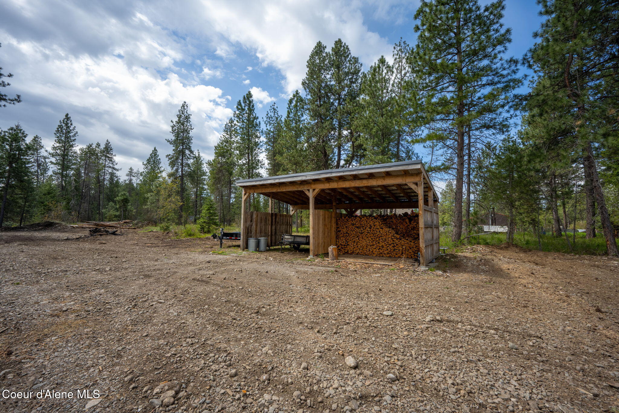 27139 N WARREN RD