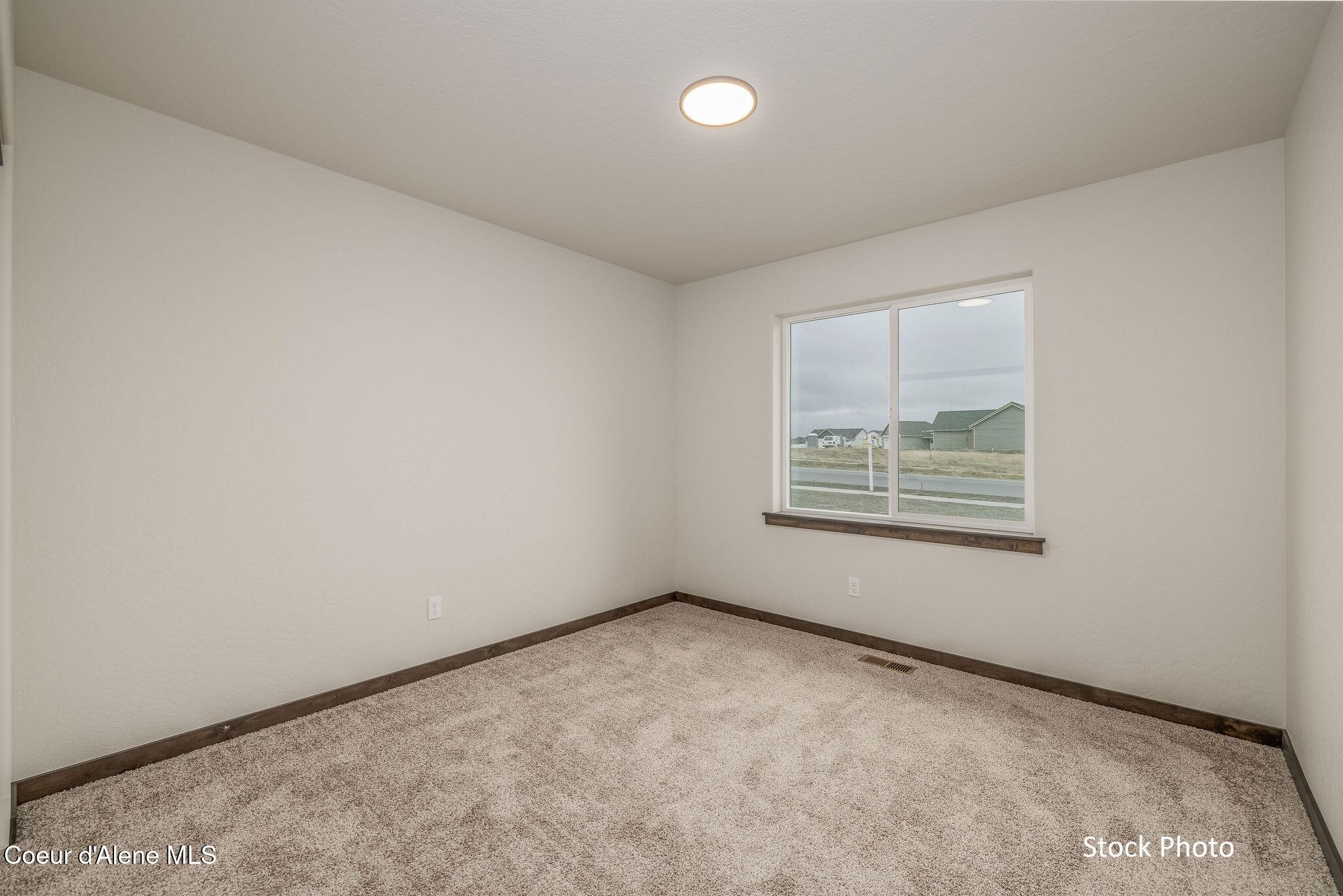 11651 N SIMMONS LN