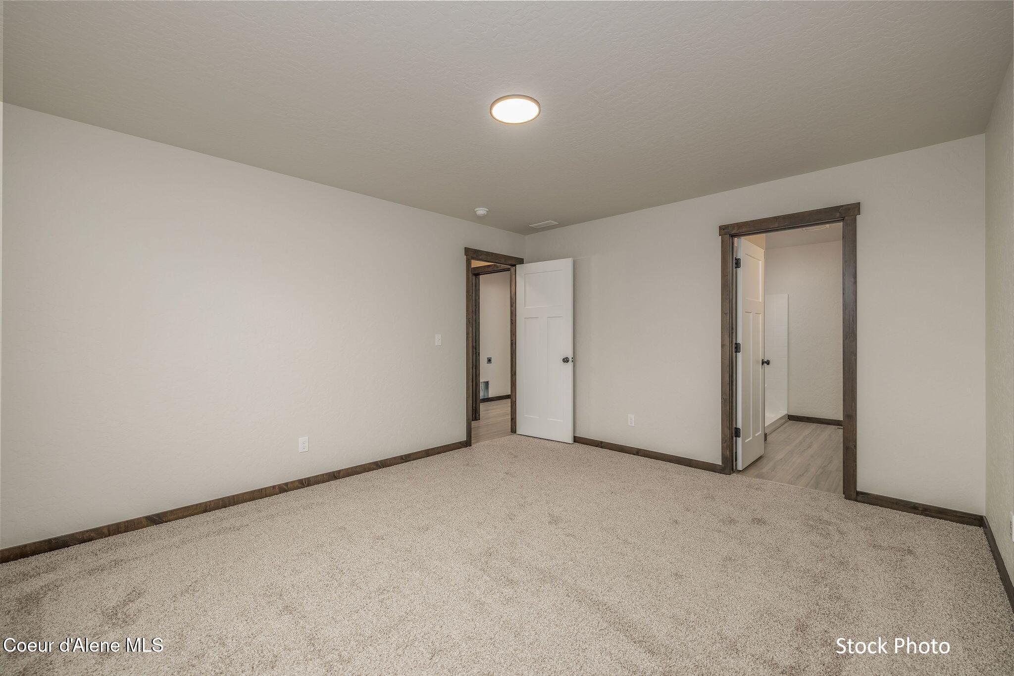 11651 N SIMMONS LN