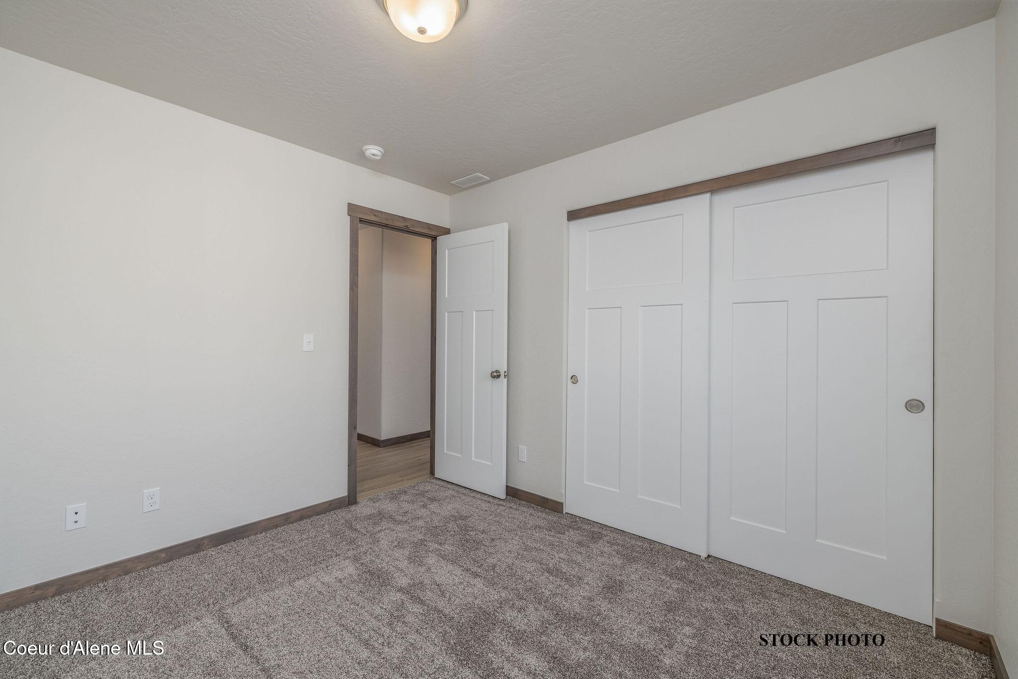 11673 N SIMMONS LN