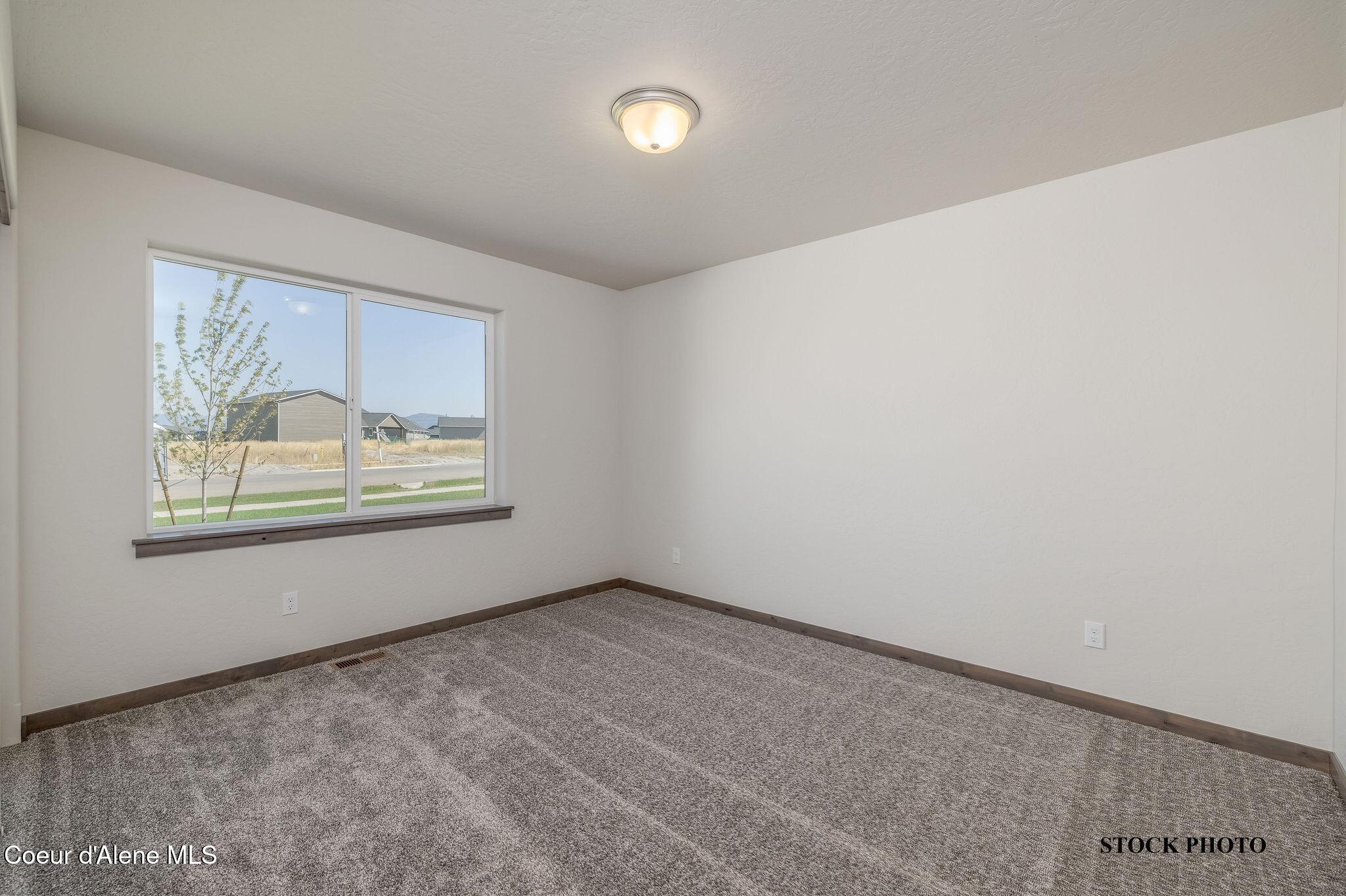 11673 N SIMMONS LN