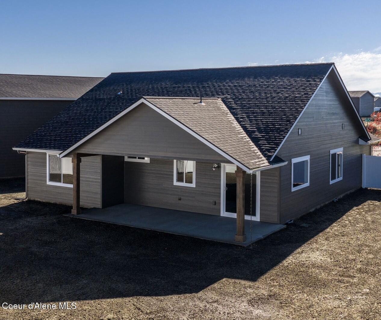 11673 N SIMMONS LN