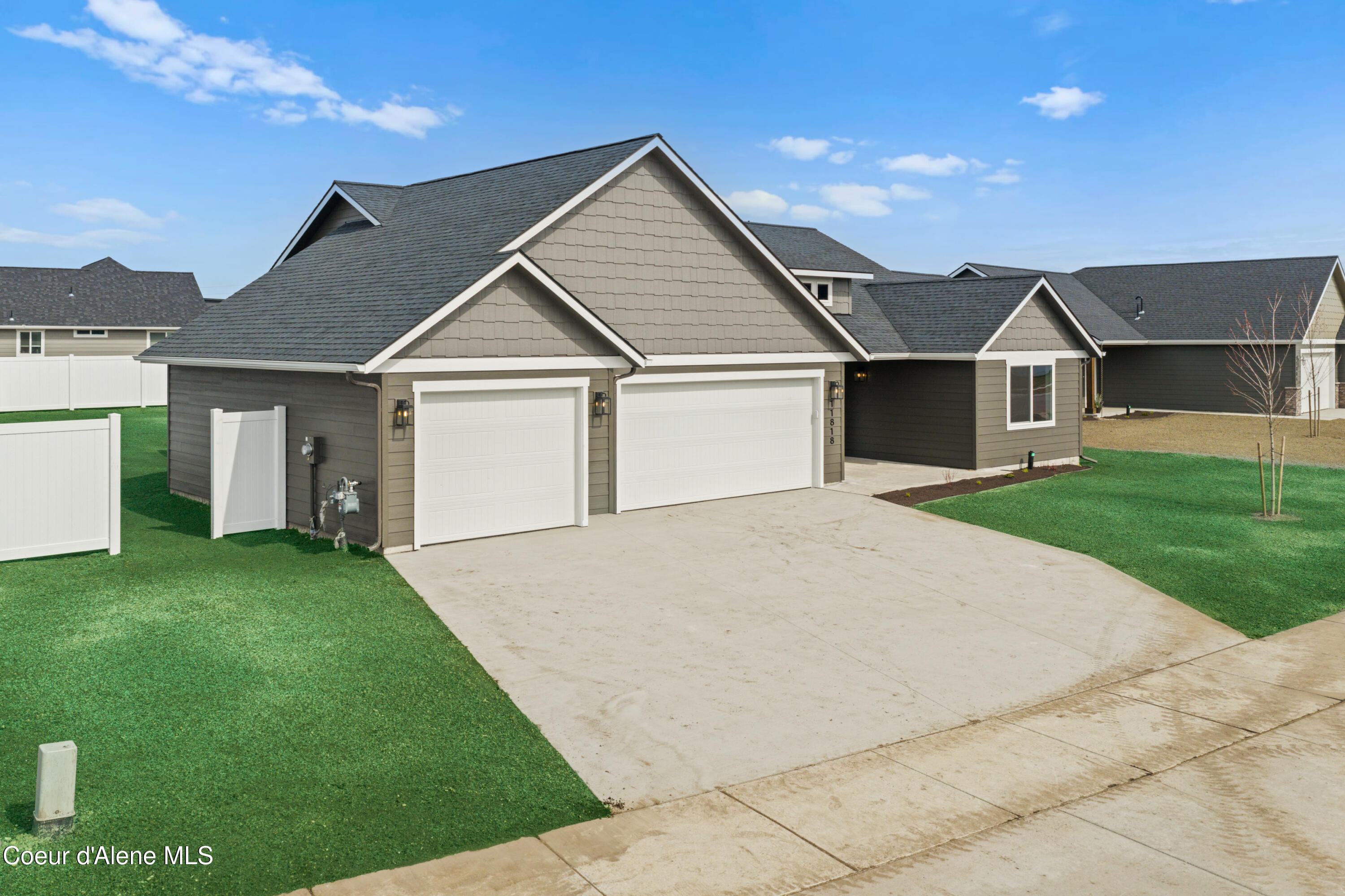 11699 N SIMMONS LN