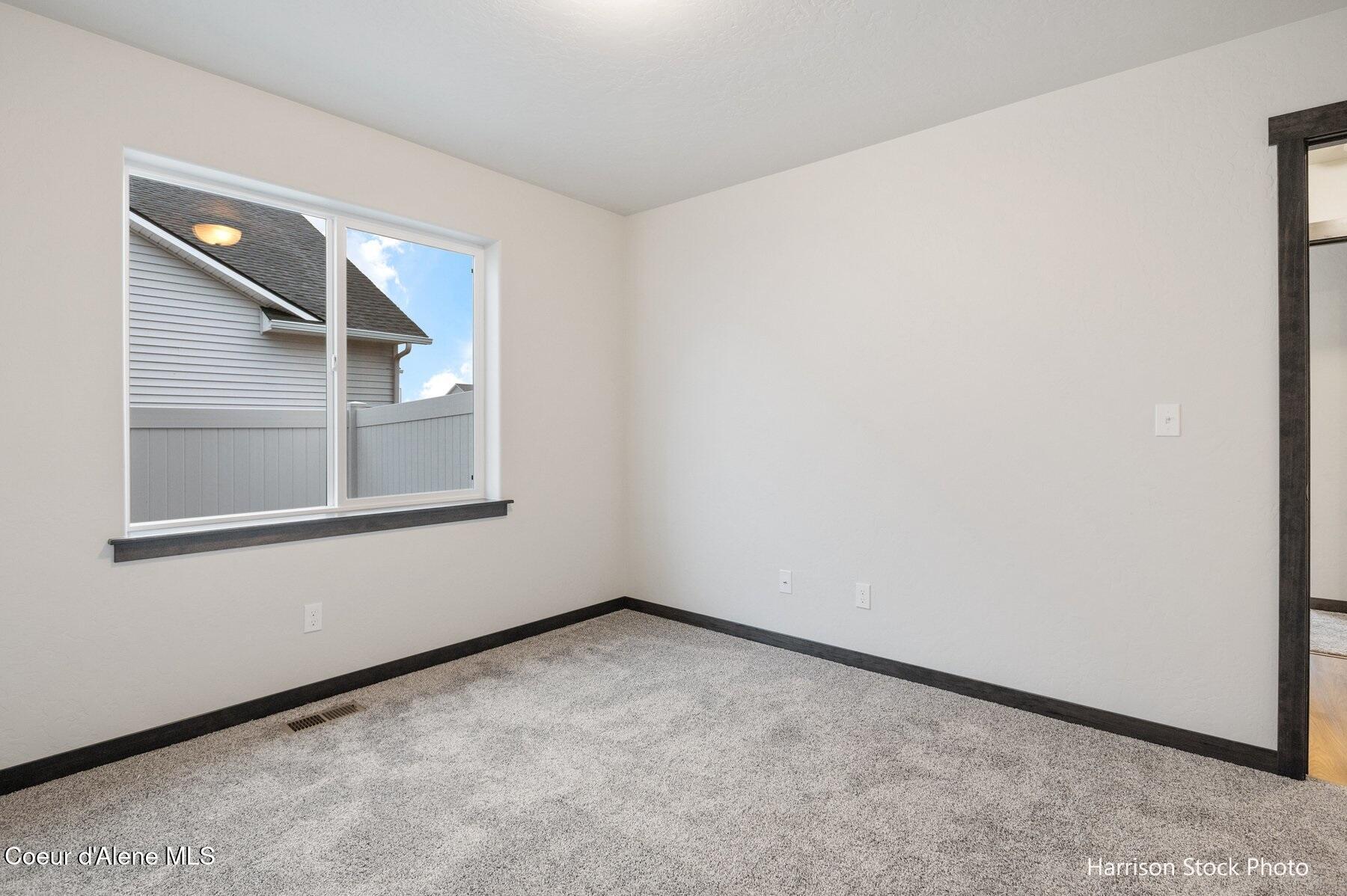11699 N SIMMONS LN