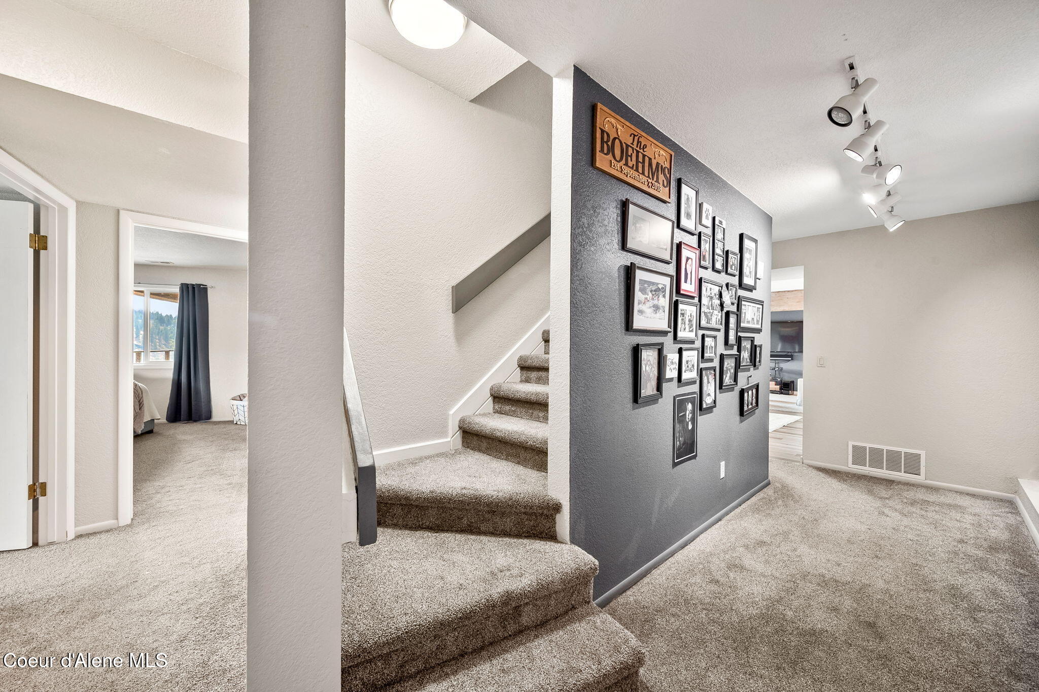 2920 E FERNAN HILL RD, Coeur d'Alene
