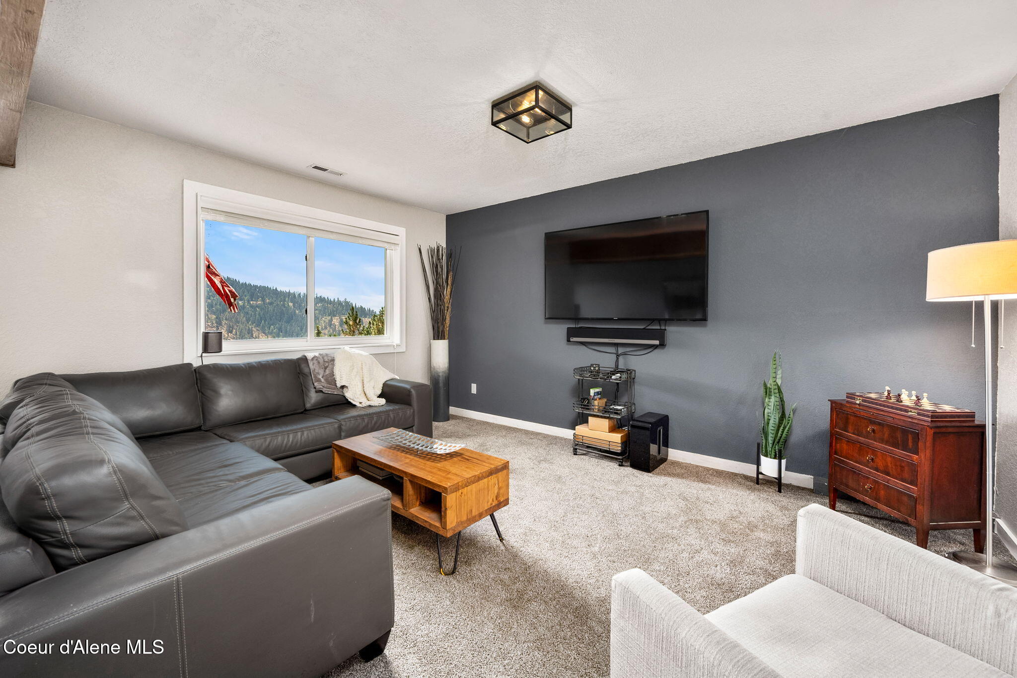 2920 E FERNAN HILL RD, Coeur d'Alene