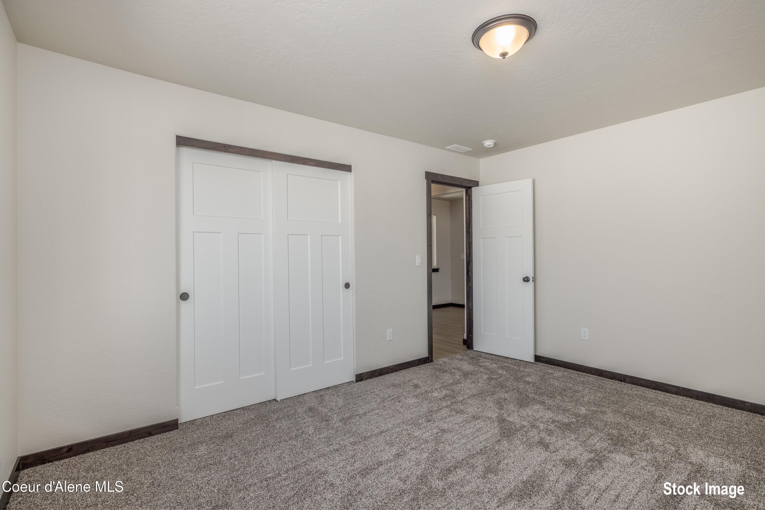 11491 N CLAPTON LN