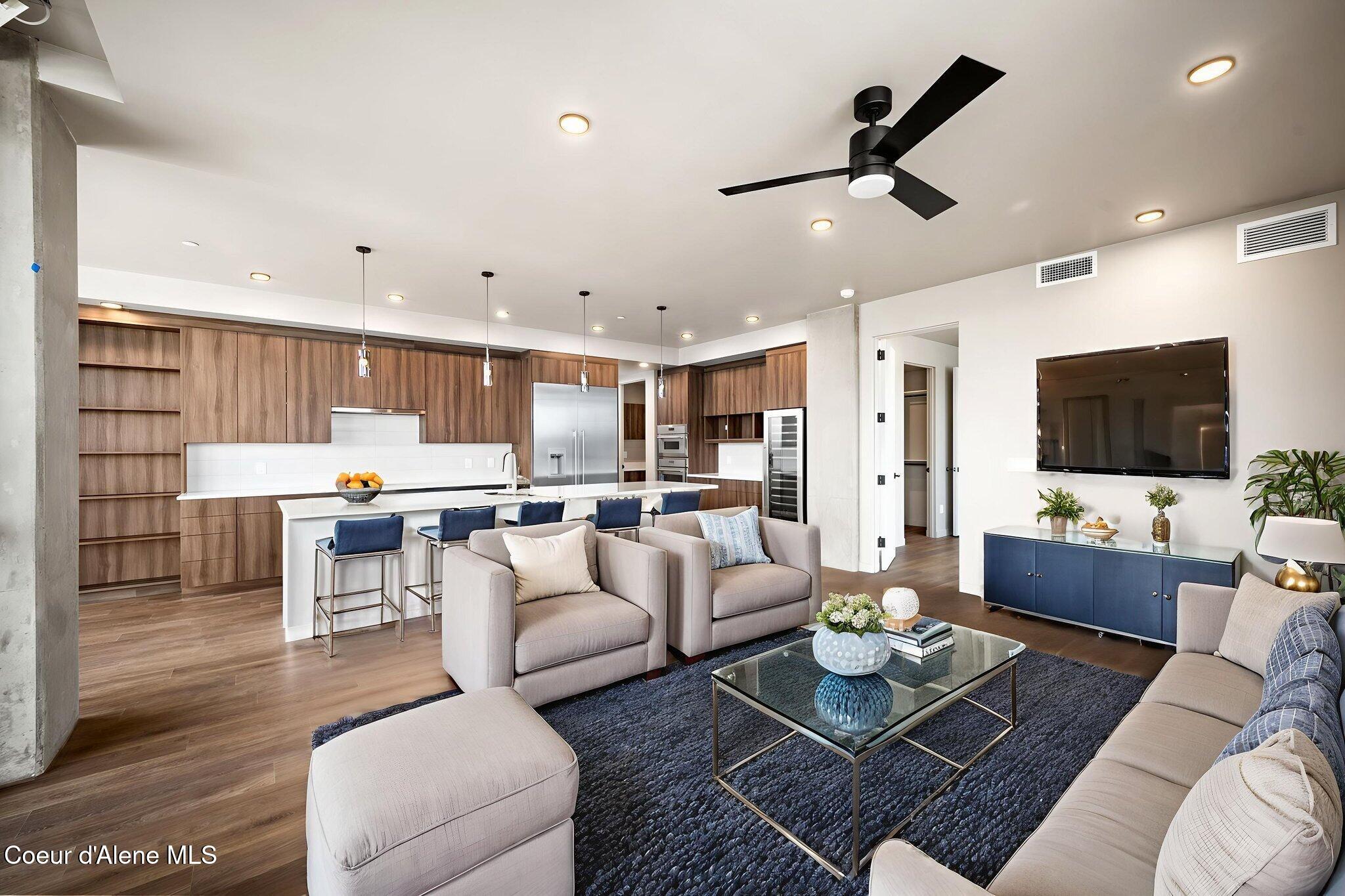 116 S 3RD ST, 904, Coeur d'Alene Unit: 904