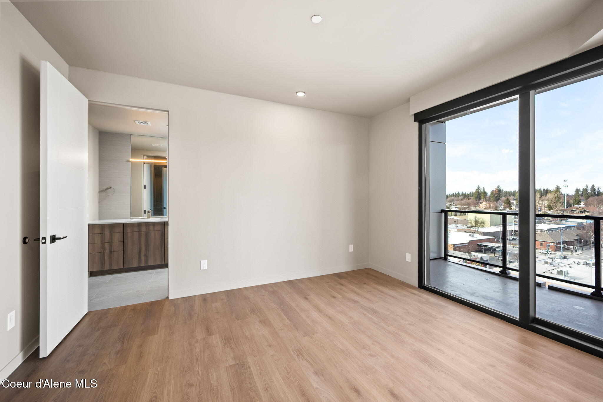 116 S 3RD ST, 904, Coeur d'Alene Unit: 904