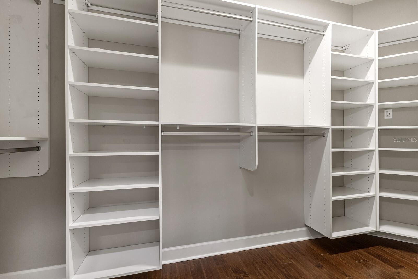 13506 MESSINA LOOP #103