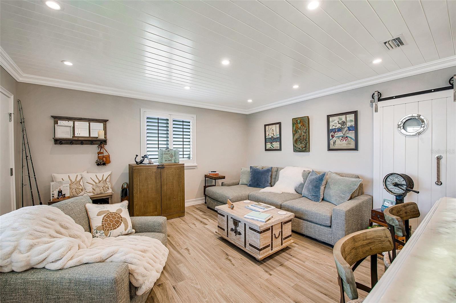 761 JOHN RINGLING BLVD #31