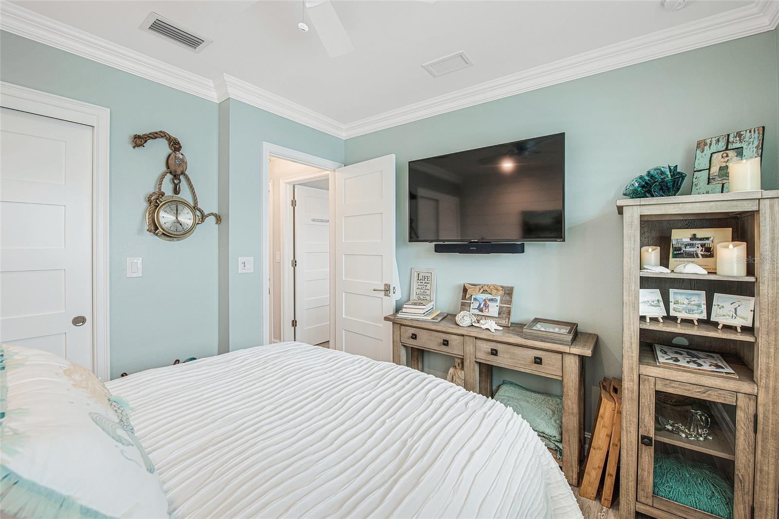 761 JOHN RINGLING BLVD #31