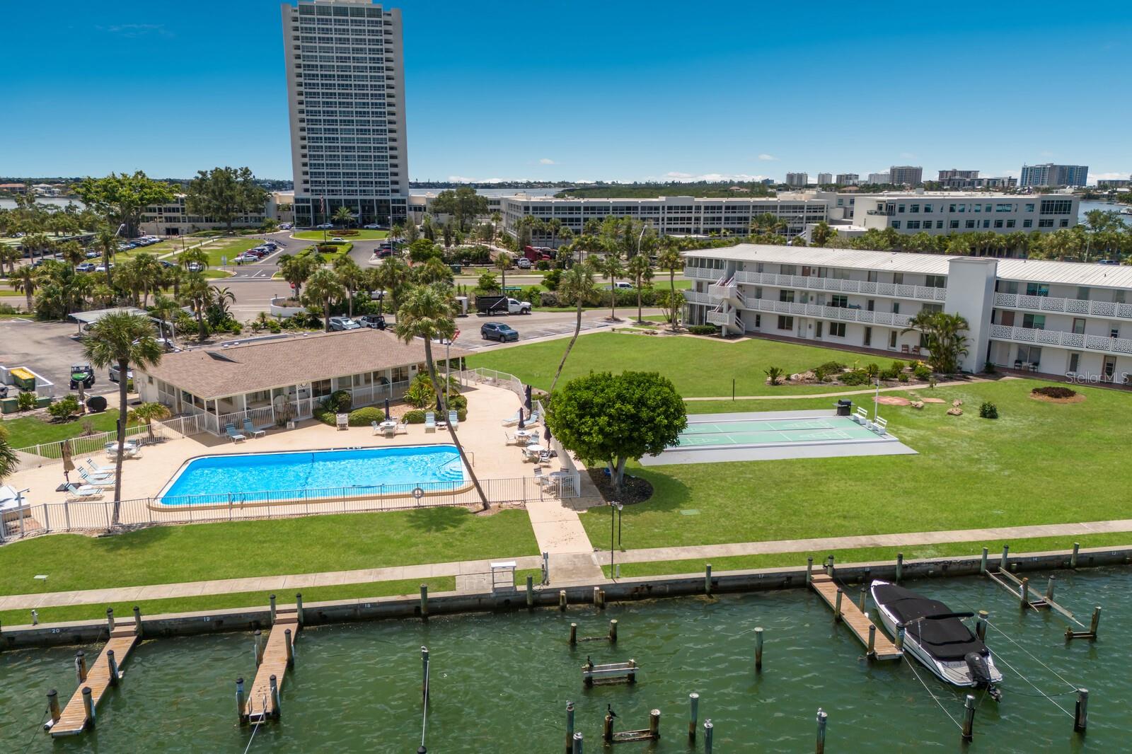 761 JOHN RINGLING BLVD #31