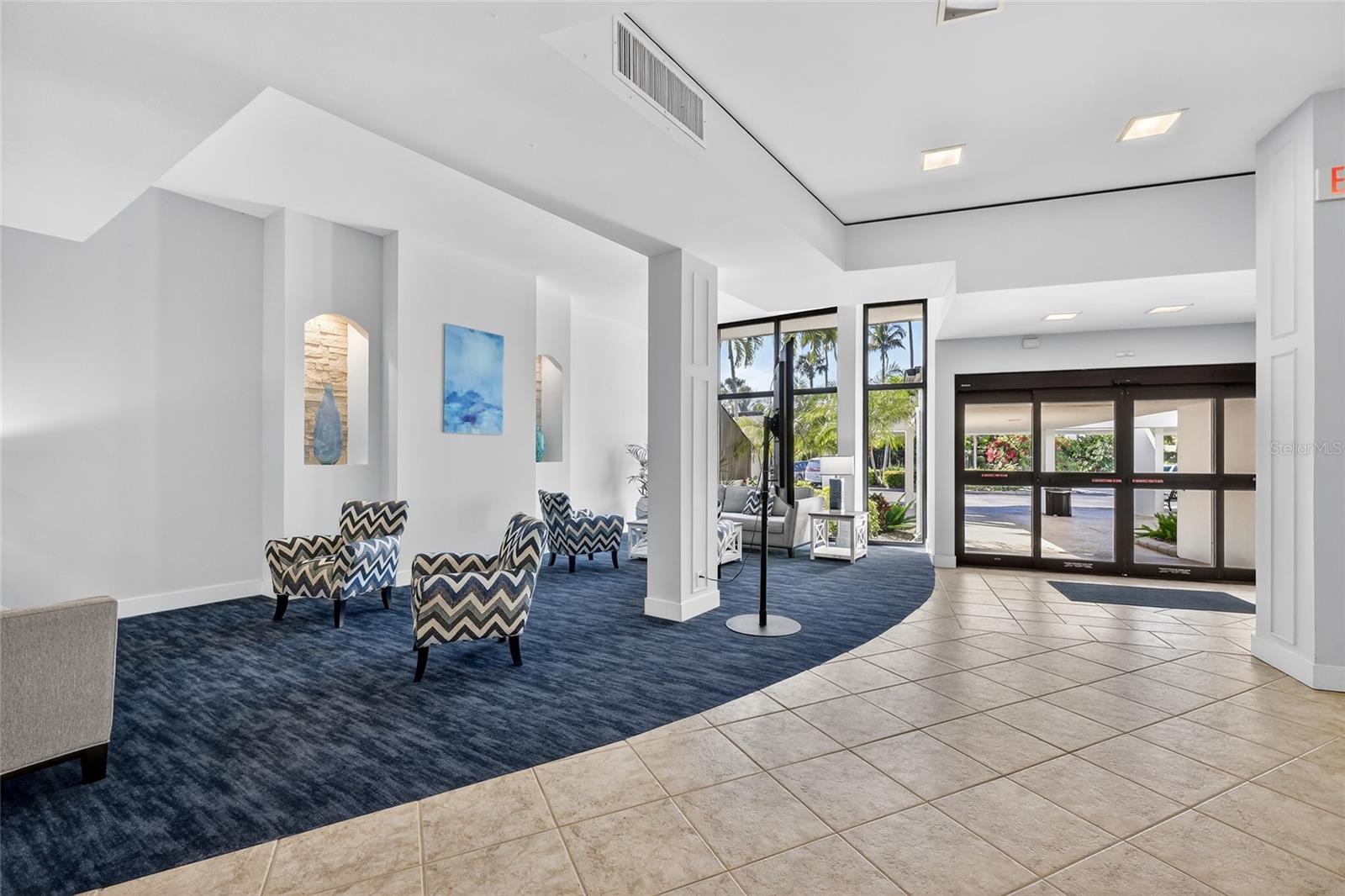 5855 MIDNIGHT PASS RD #408