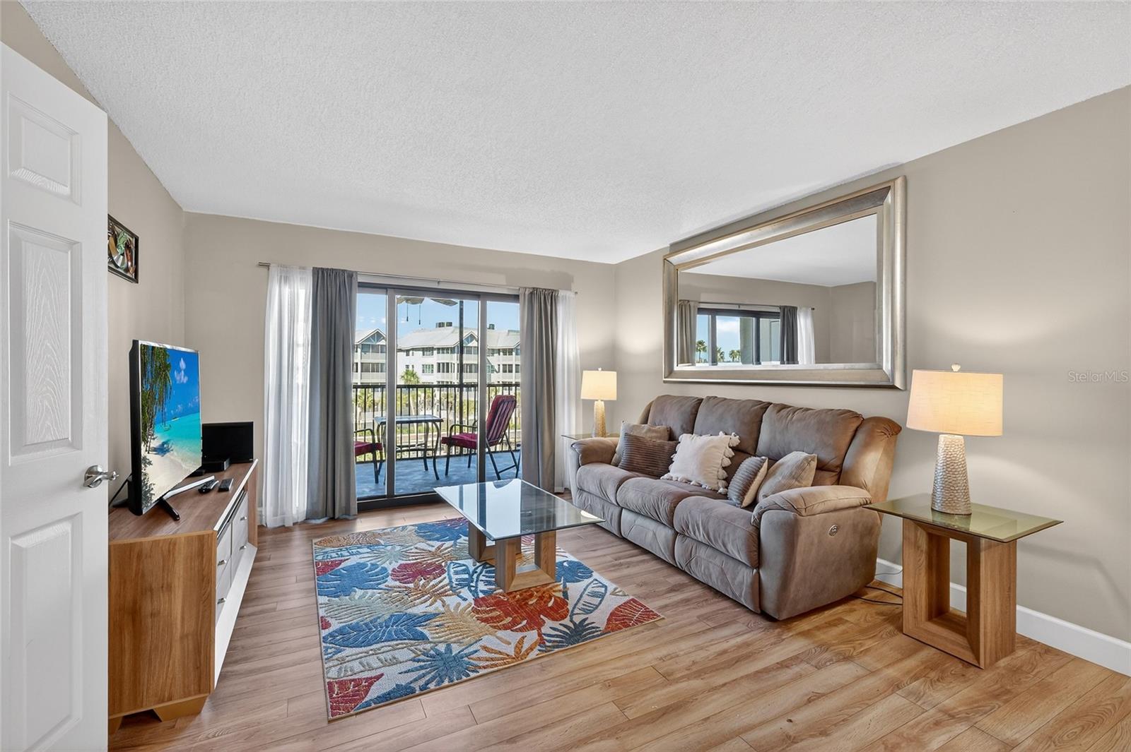 5855 MIDNIGHT PASS RD #408