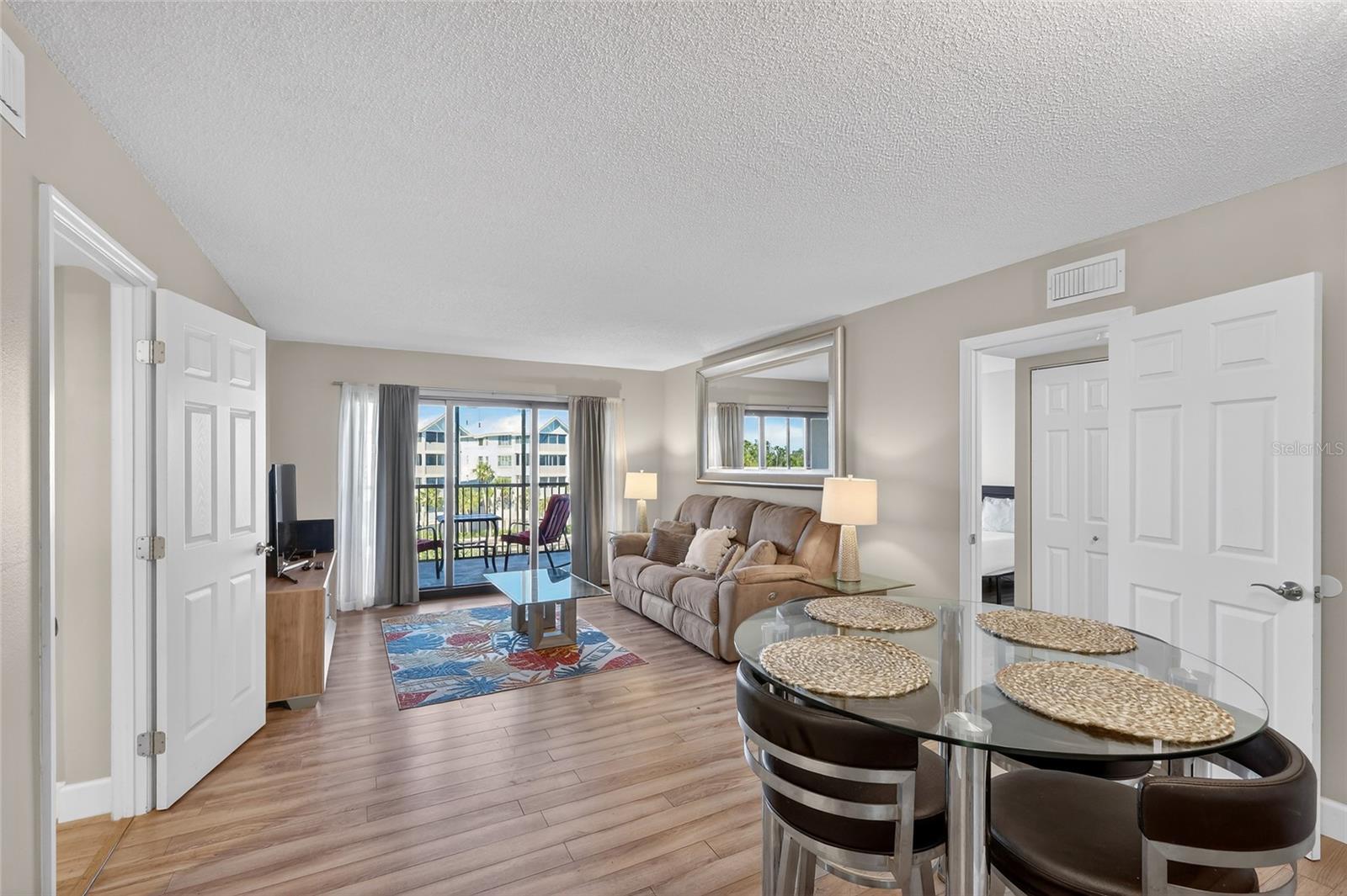 5855 MIDNIGHT PASS RD #408