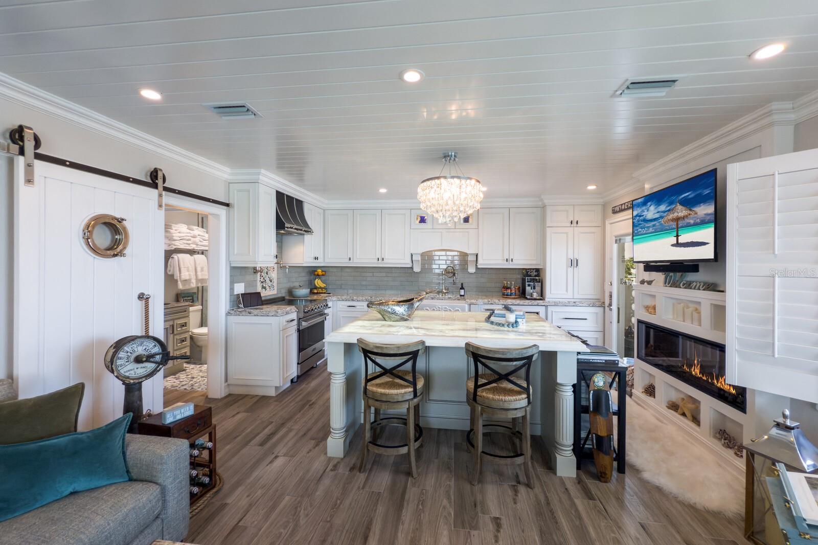 761 JOHN RINGLING BLVD #31