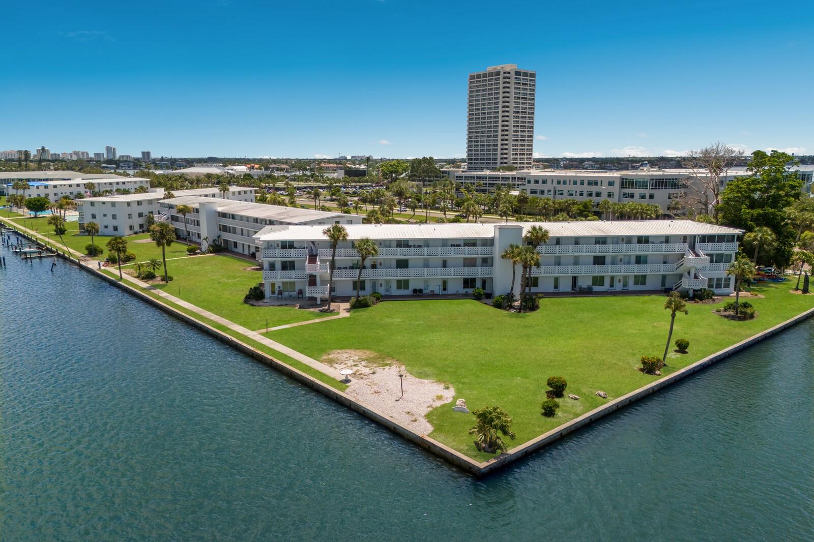 761 JOHN RINGLING BLVD #31