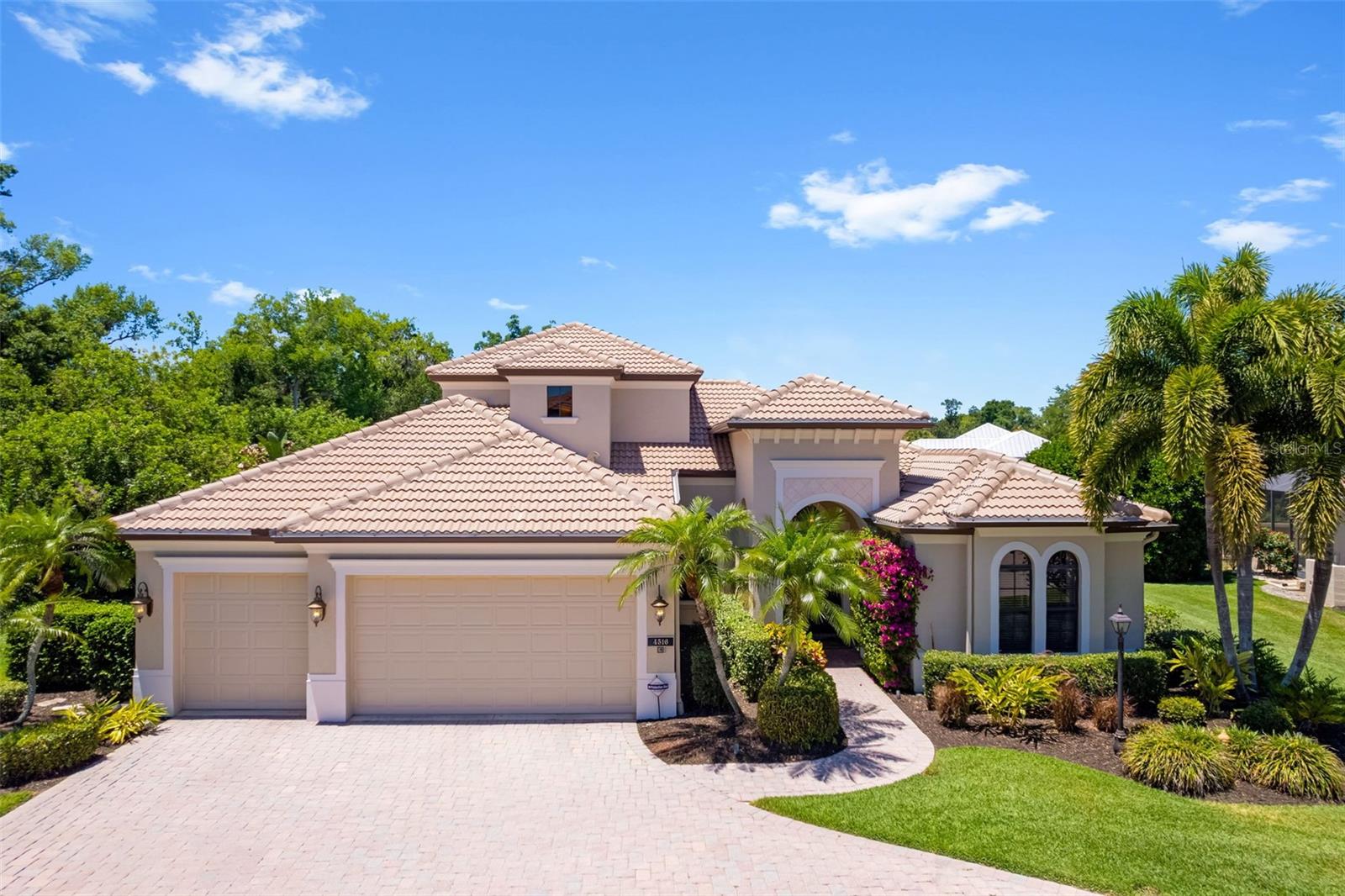 4516 TUSCANA DR