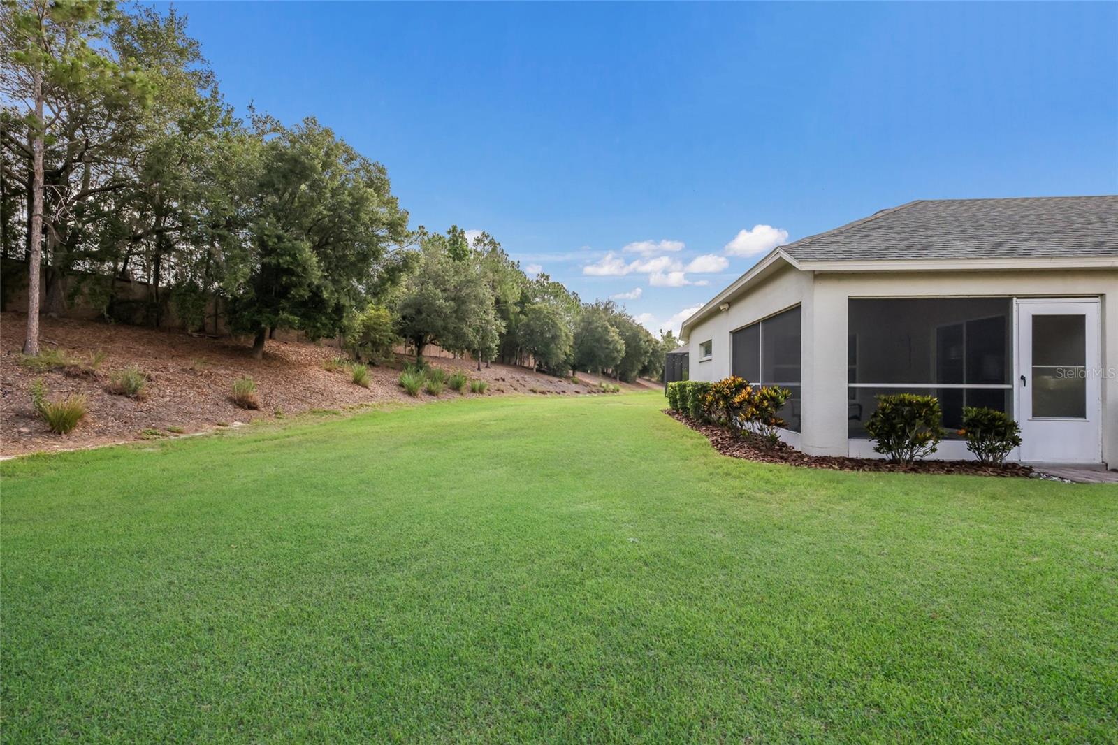 6110 BLUE RUNNER CT