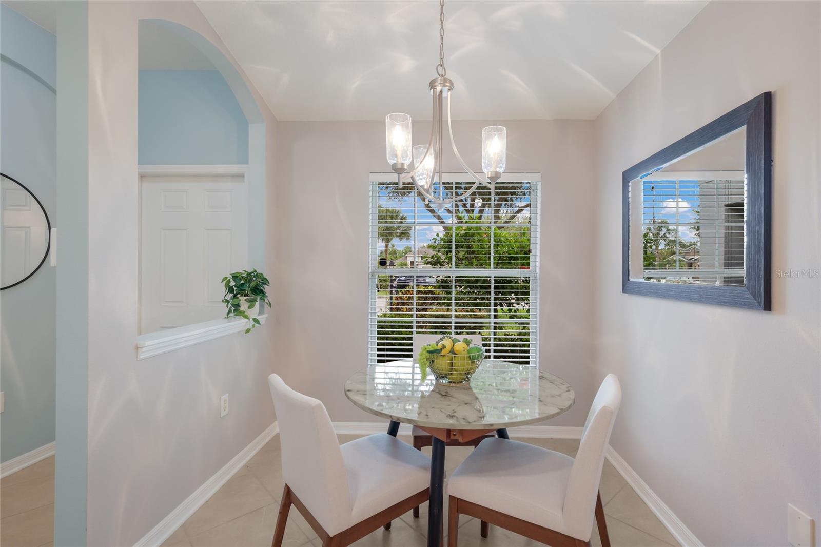 6110 BLUE RUNNER CT