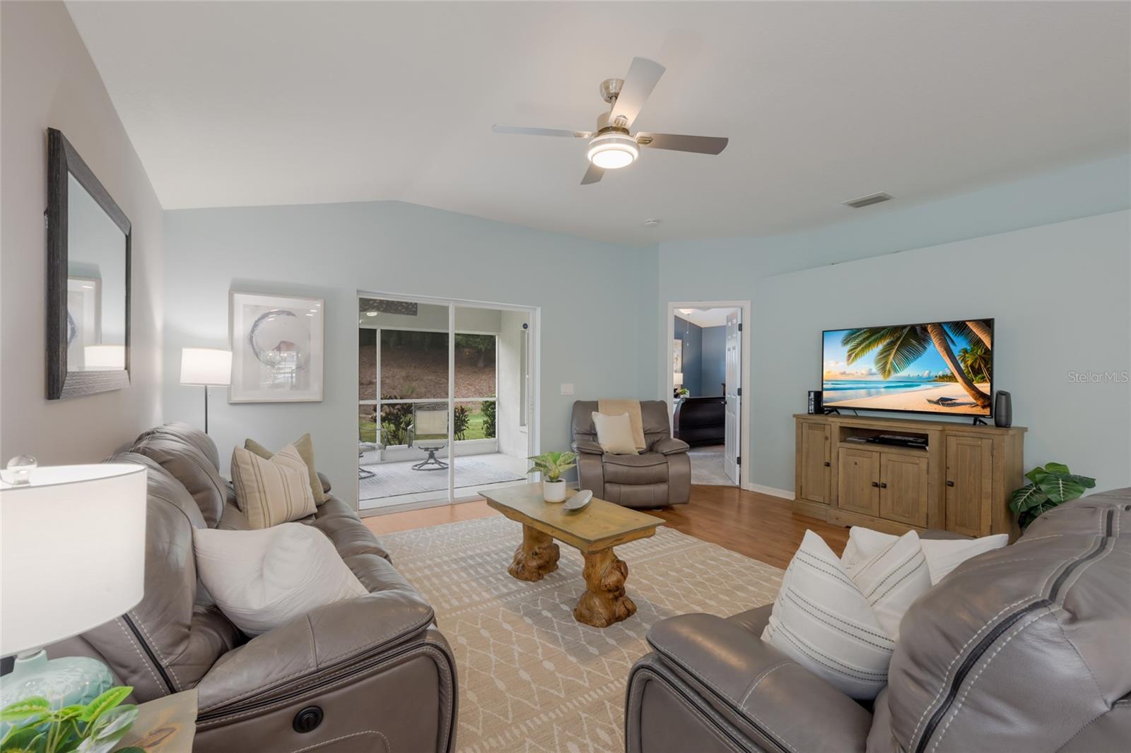 6110 BLUE RUNNER CT