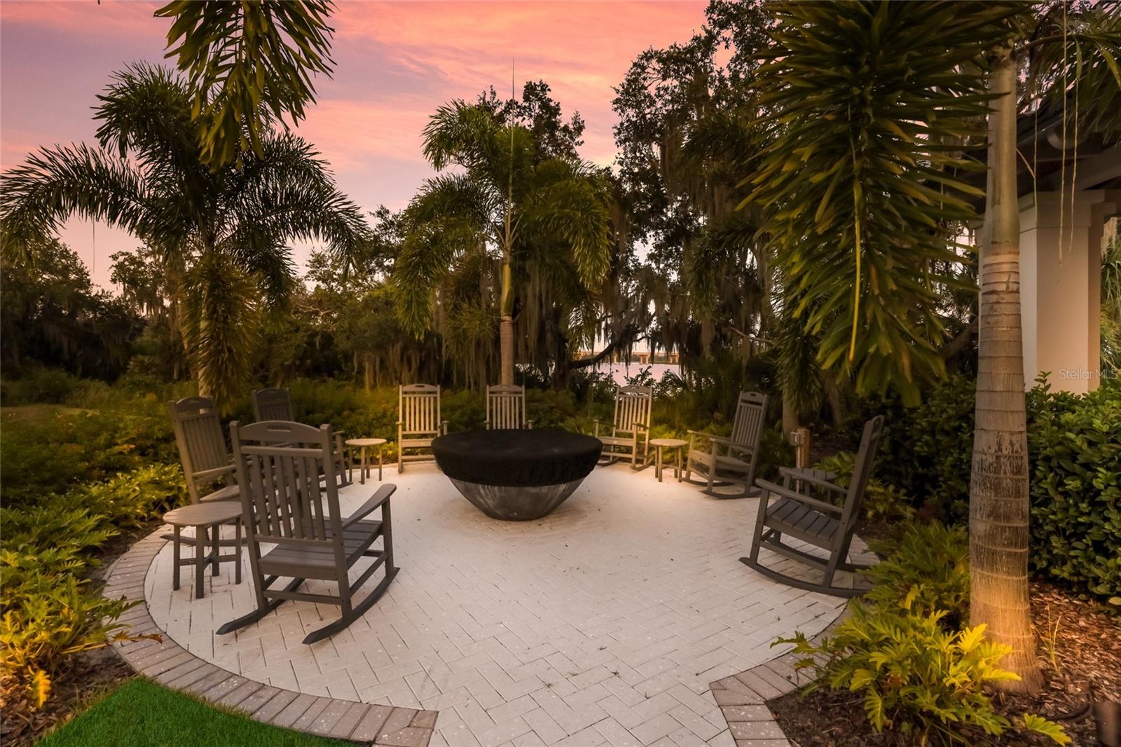 11412 HARBOURSIDE LN