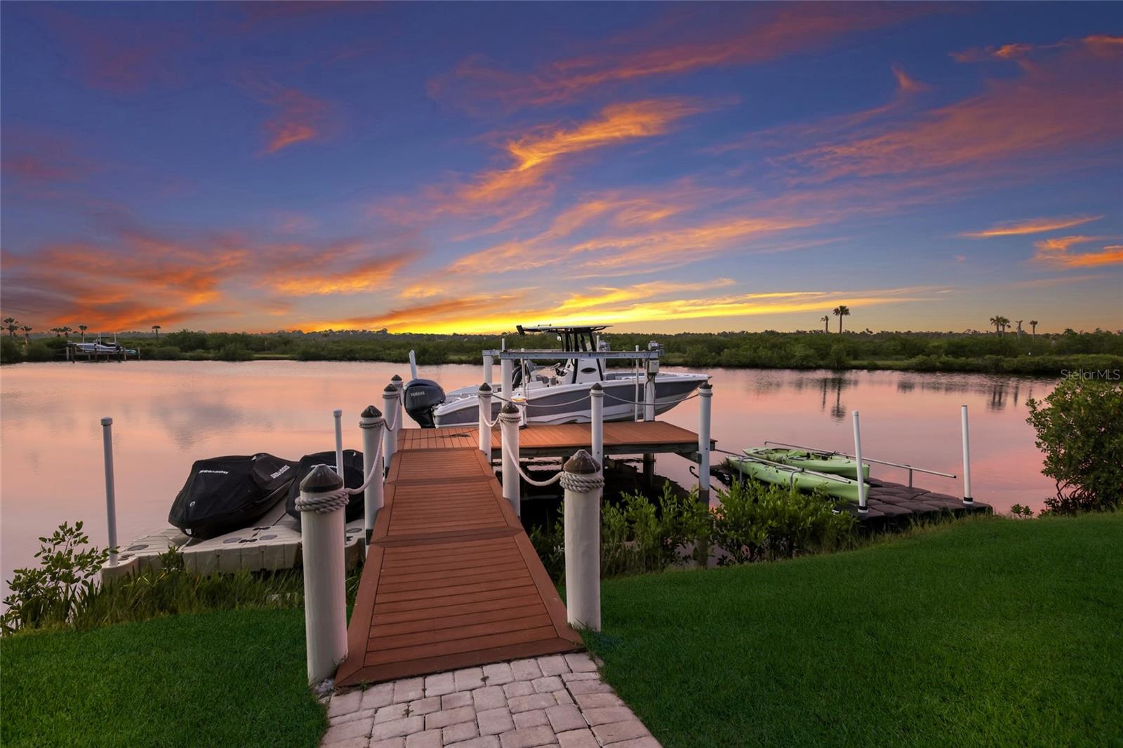 11412 HARBOURSIDE LN