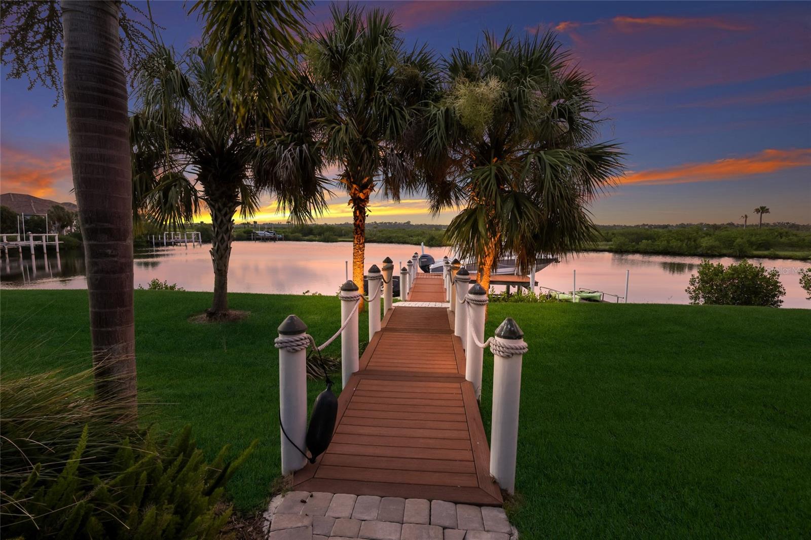 11412 HARBOURSIDE LN